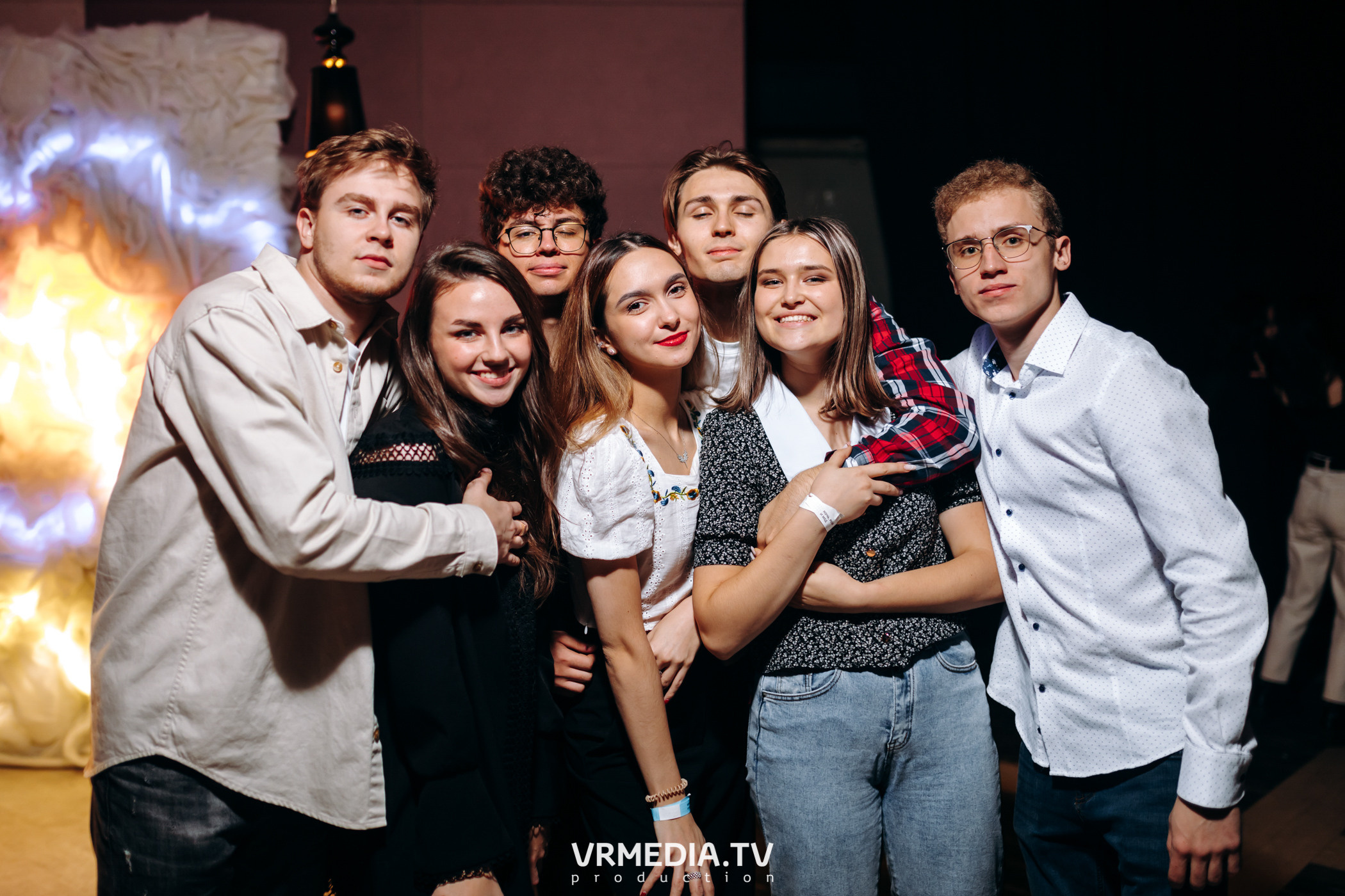 Ночь, Рейв и Мед