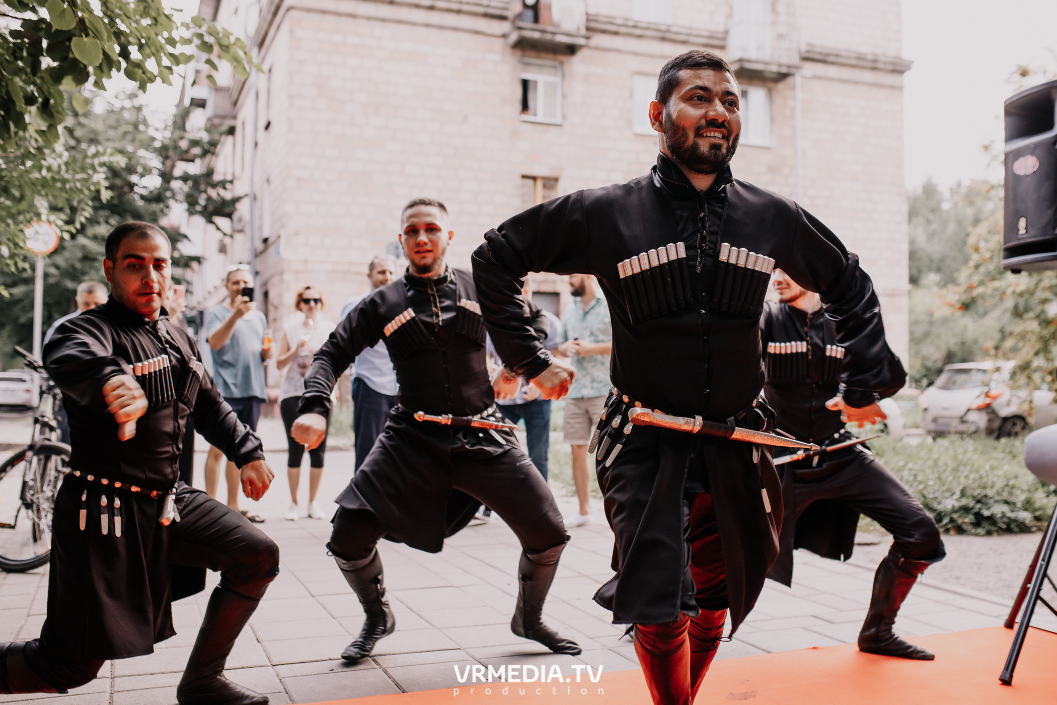 День рождения ресторана «Батоно Хинкали»