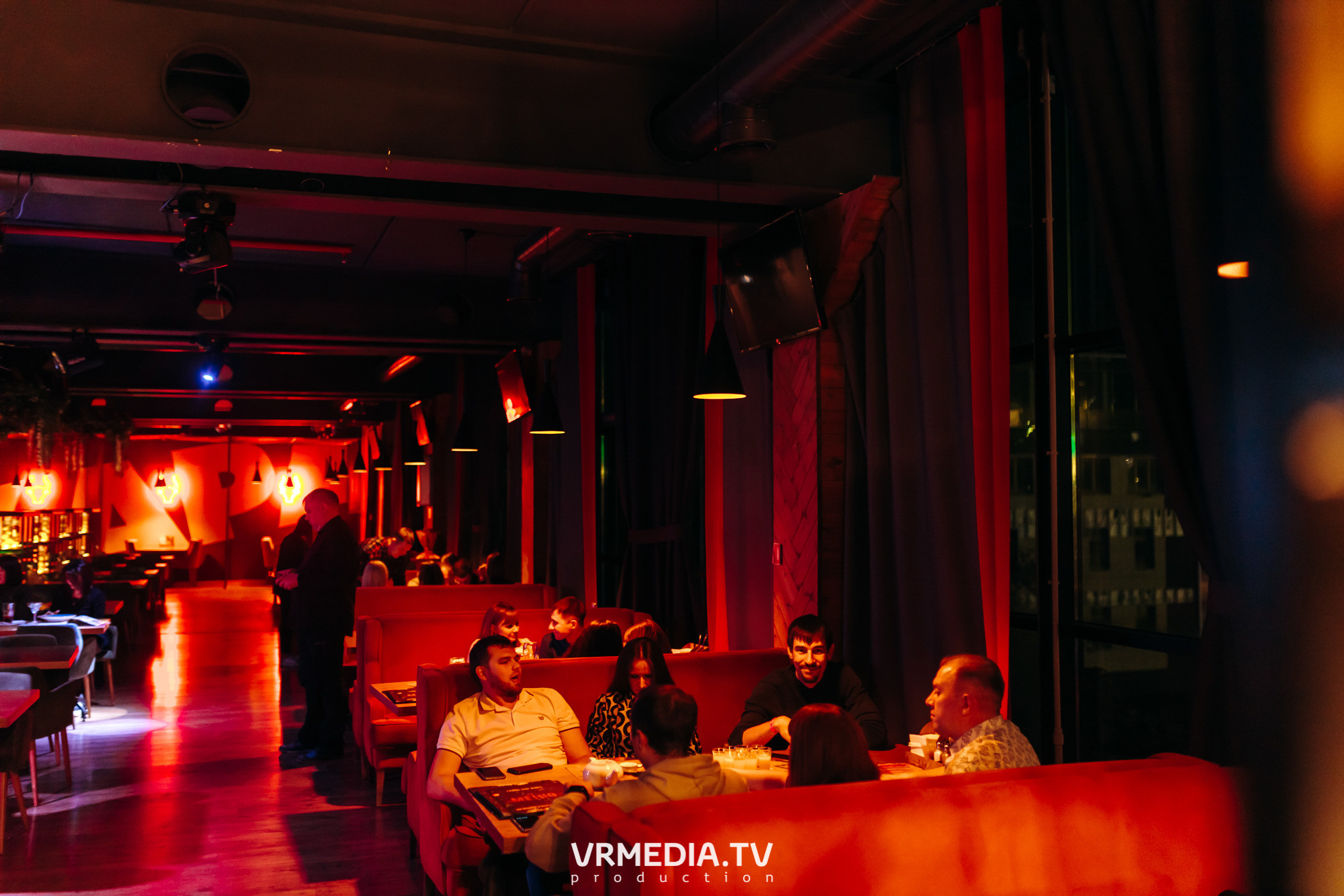 #ЖАРКИЕДНИИНОЧИ в гриль-баре «Жара»