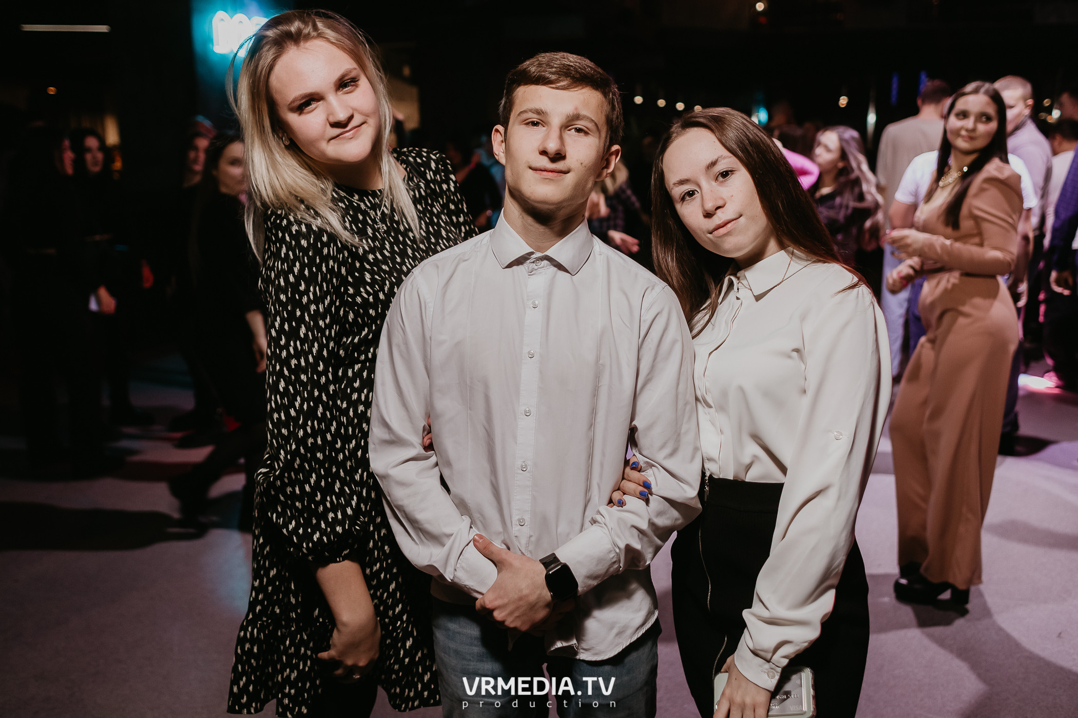 Выходные в баре «DOSKI»