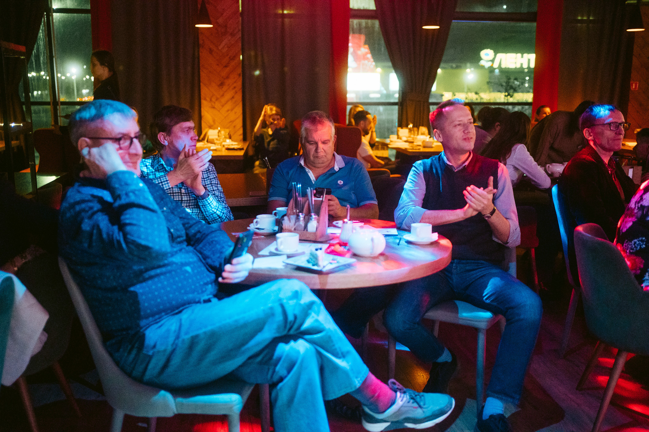 Джазовая среда. Анастасия Лютова и Лютый Бэнд (Москва)