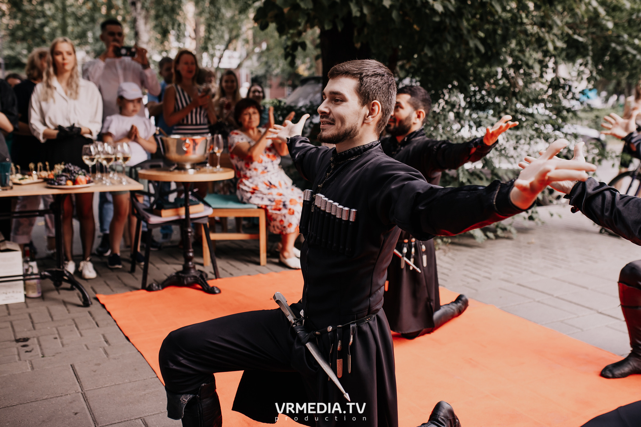 День рождения ресторана «Батоно Хинкали»