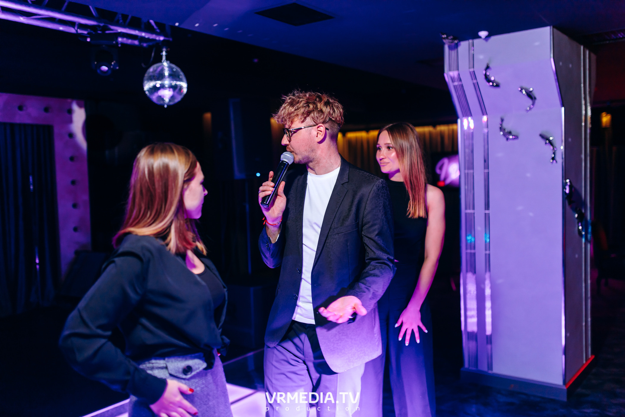 «Жуй орбит без сахара» в караоке-баре «Volna»