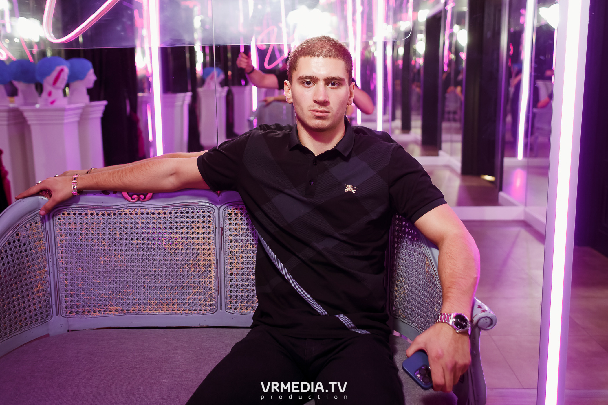 Выходные в караоке-баре «Volna»