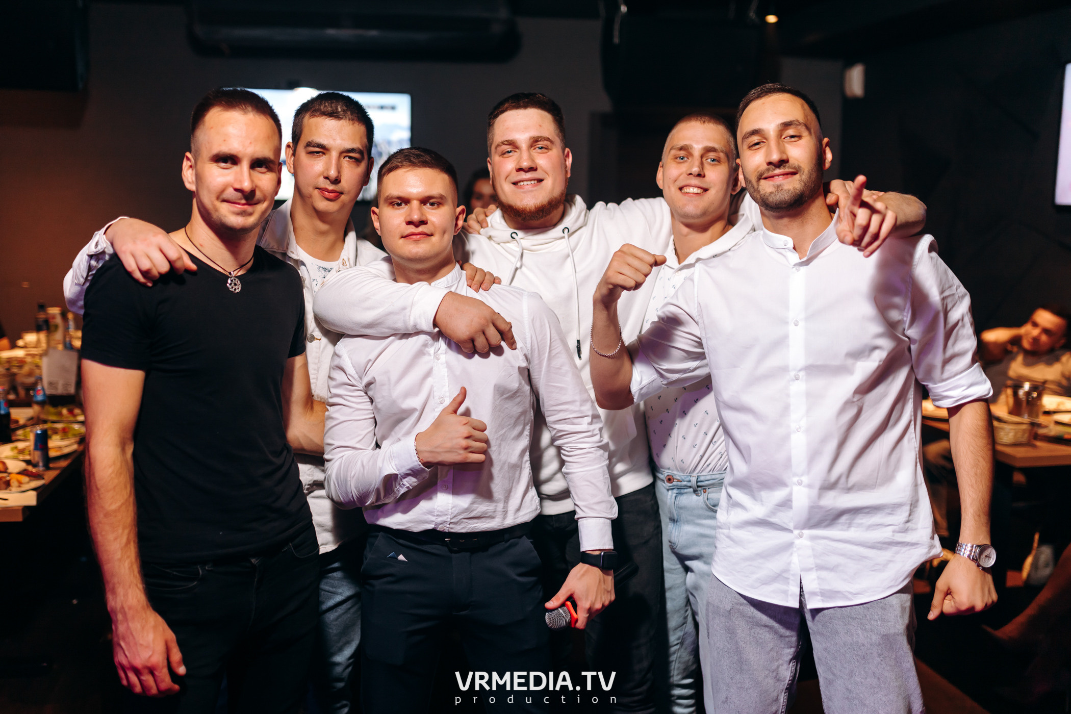 Выходные в баре «DOSKI»