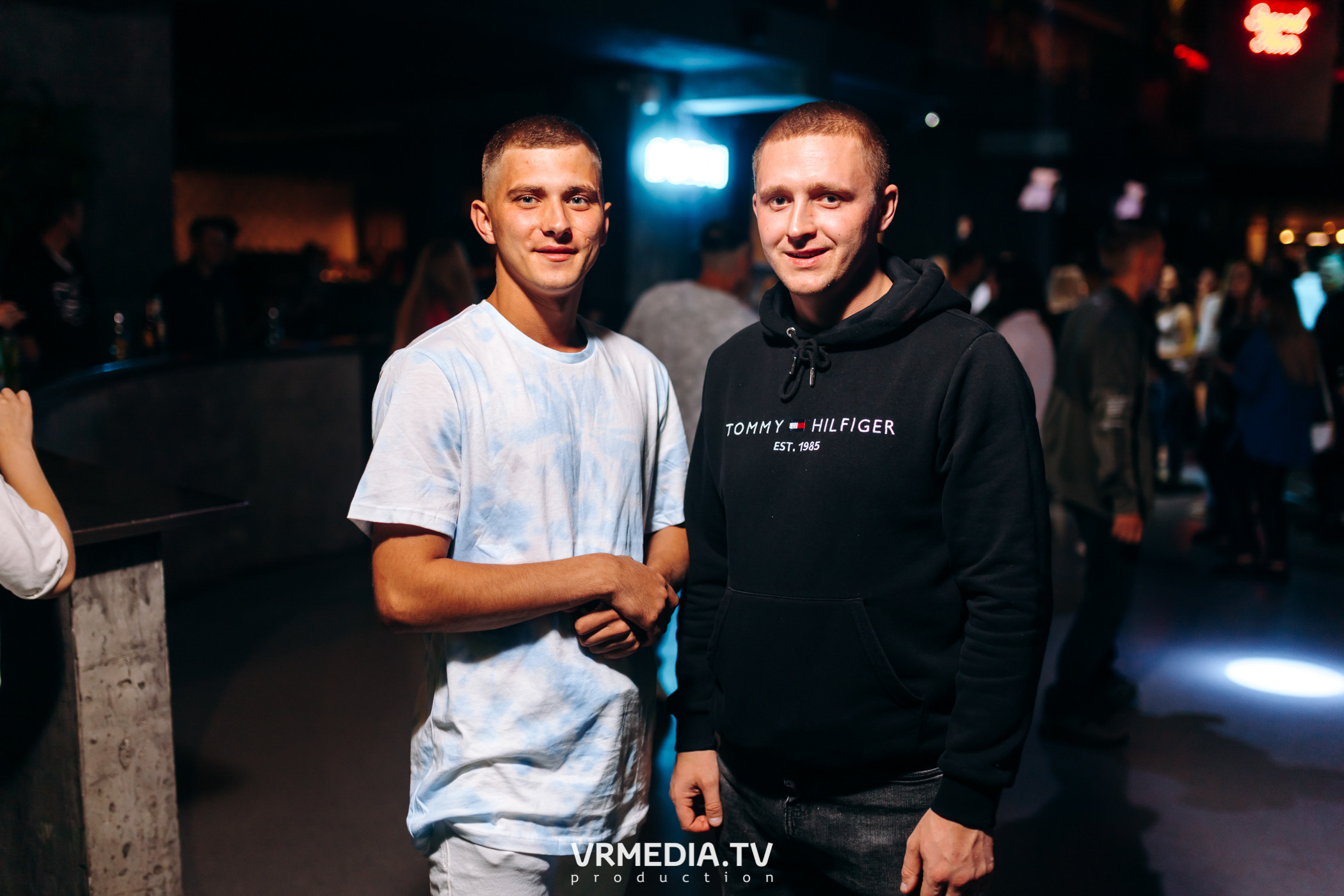 Выходные в баре «DOSKI»