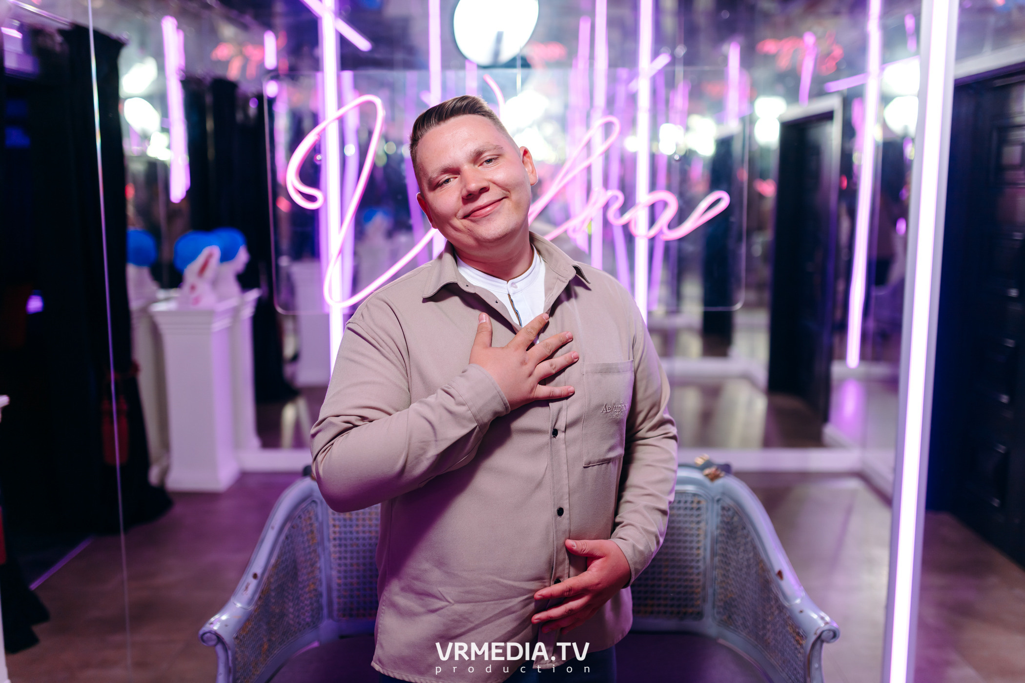 Ночь фотографии в караоке-баре «Volna»