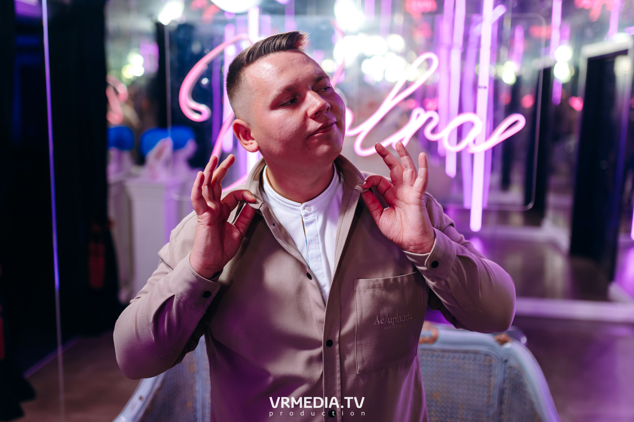 Ночь фотографии в караоке-баре «Volna»