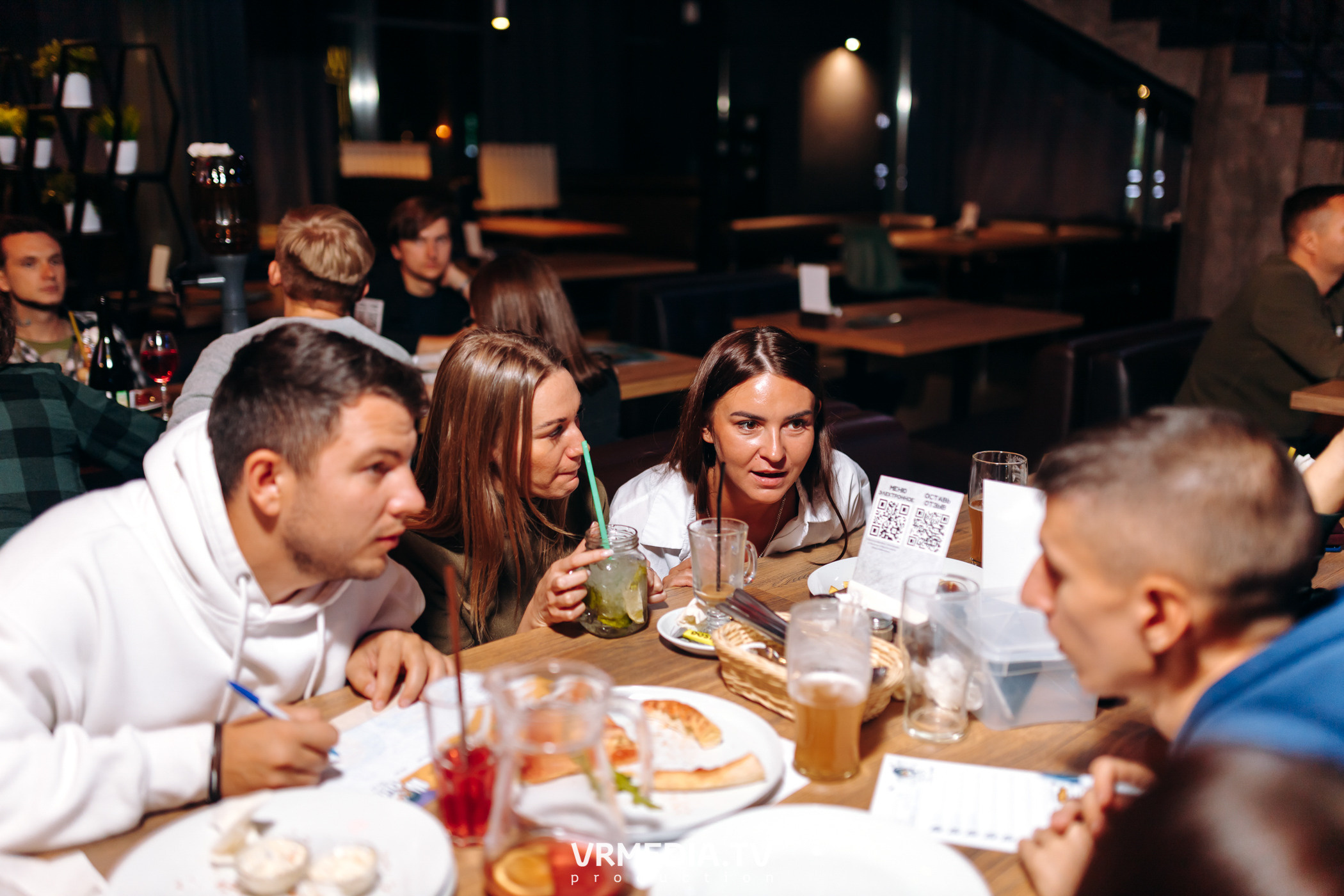 WoW QuiZ в баре «DOSKI»