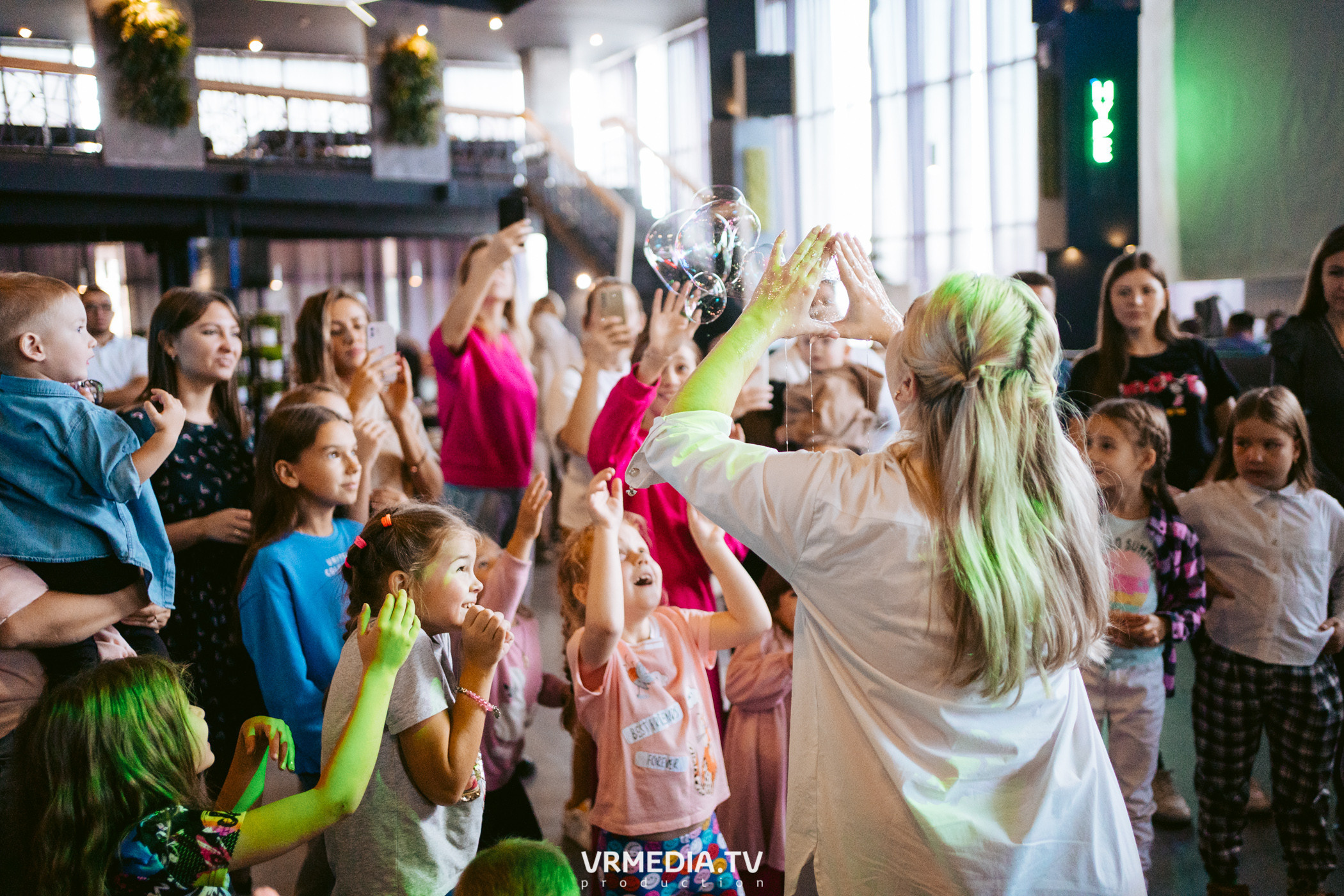 Baby time в баре «DOSKI»