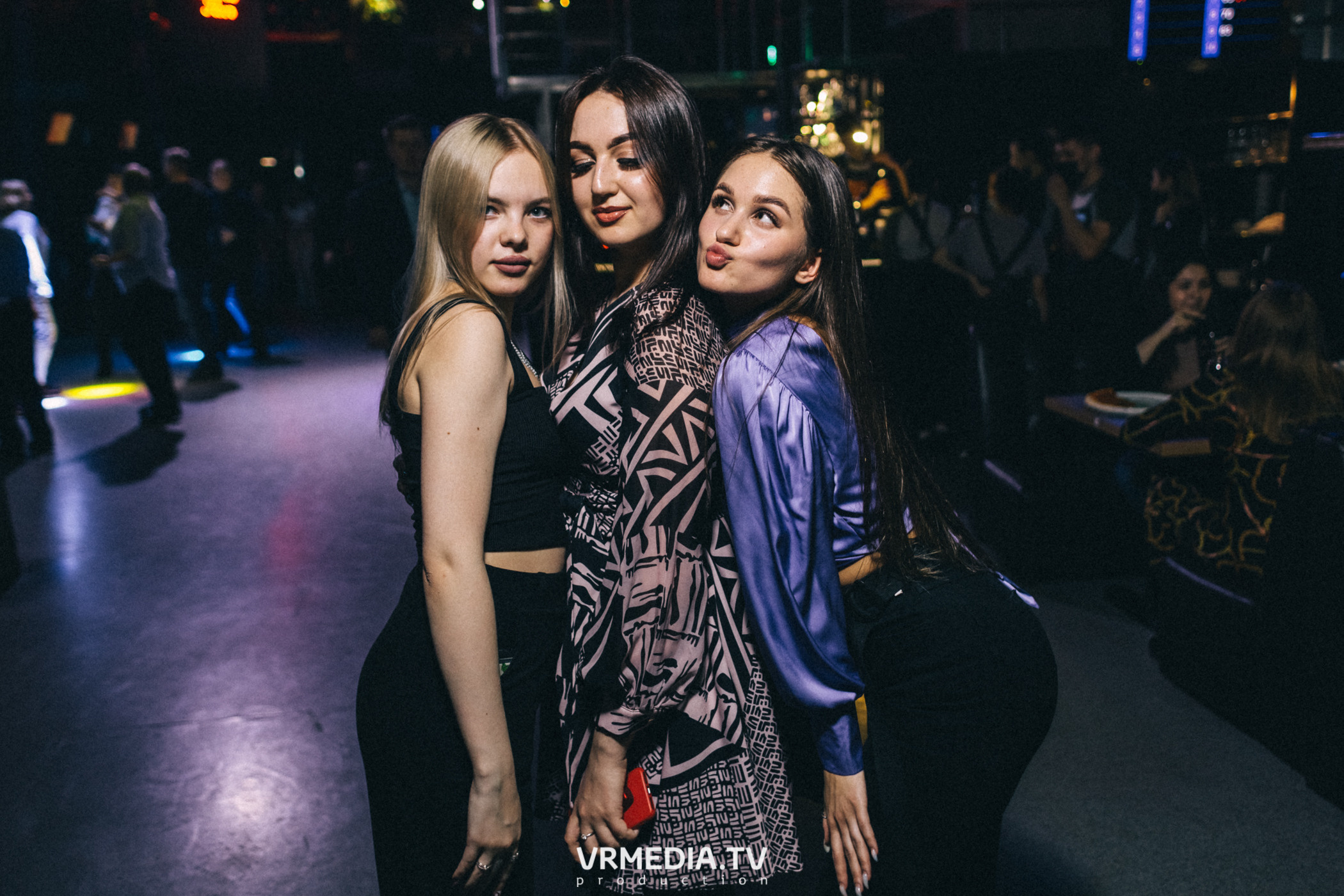 Выходные в баре «DOSKI»