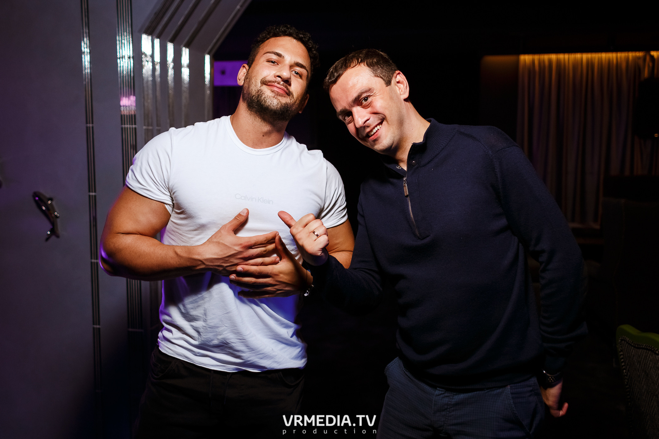 Выходные в караоке-баре «Volna»