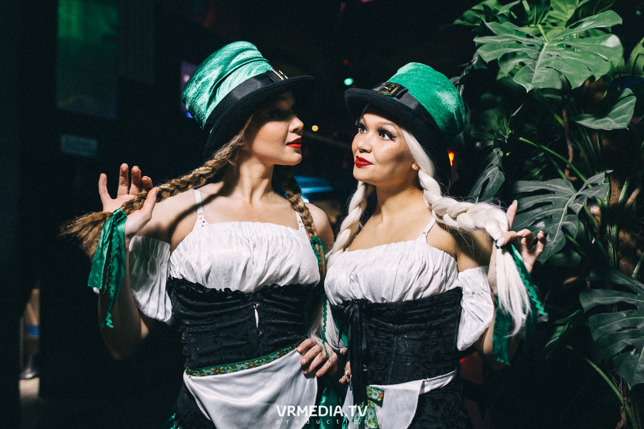 Выходные в баре «DOSKI»