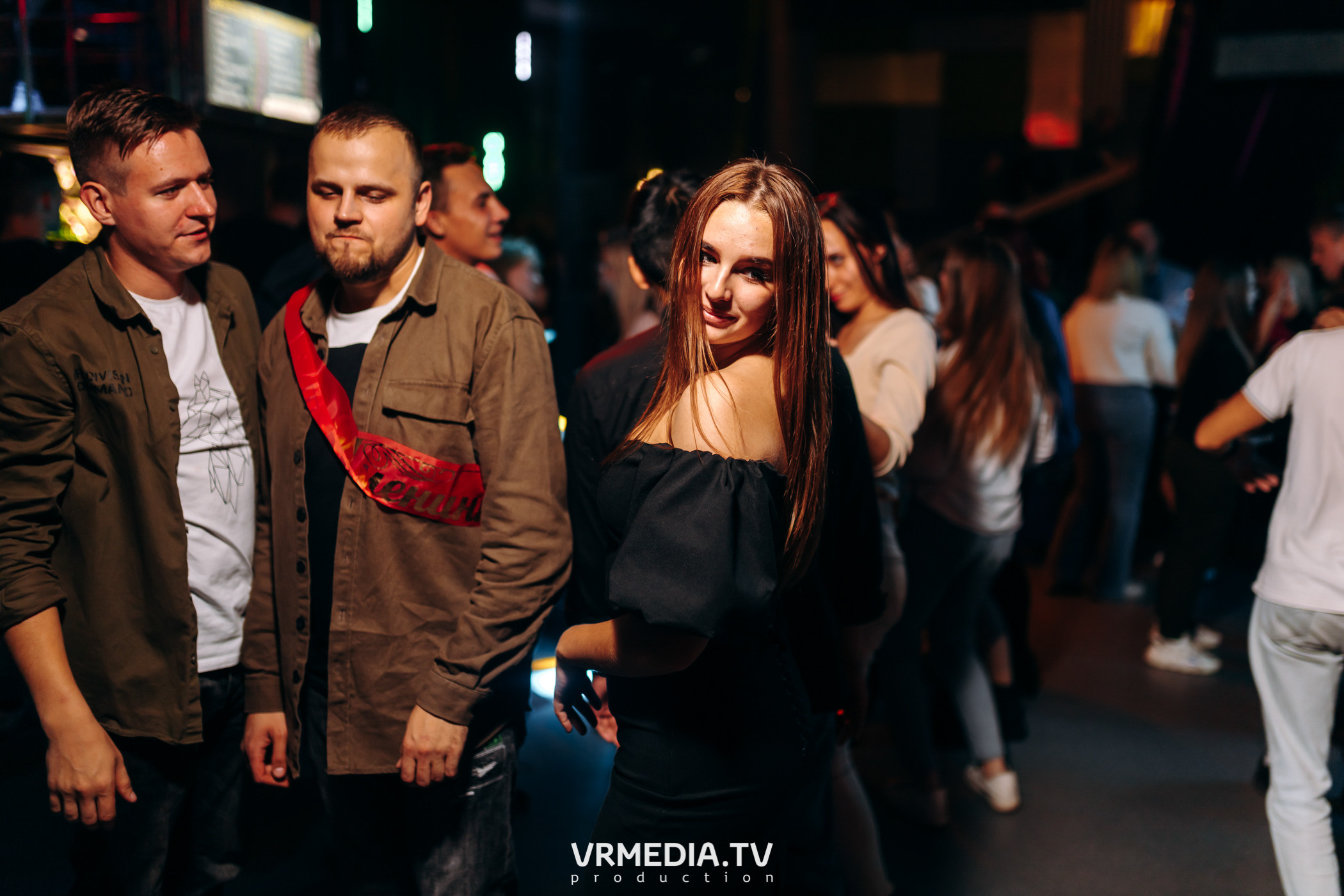 Выходные в баре «DOSKI»