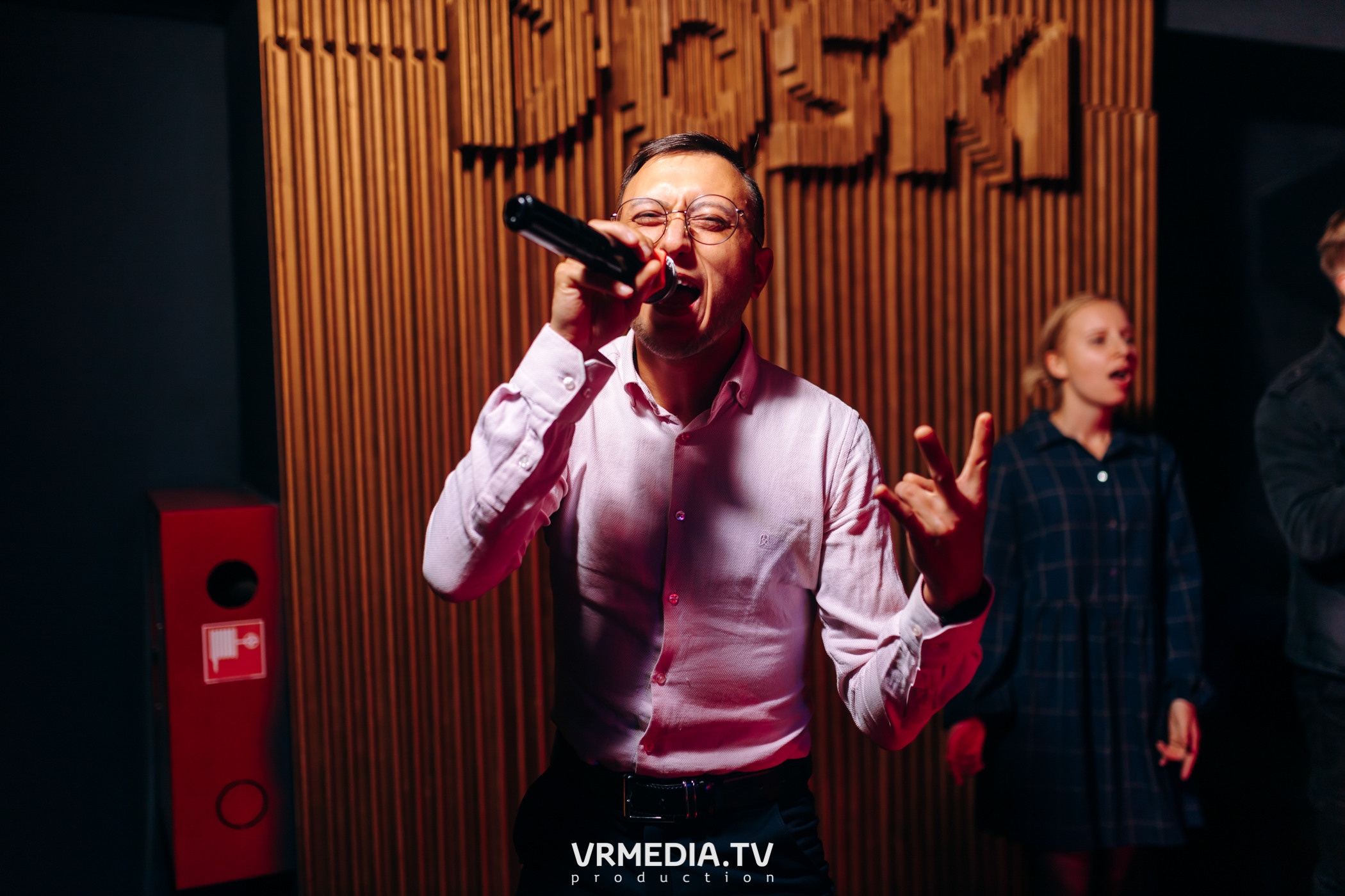 Выходные в баре «DOSKI»