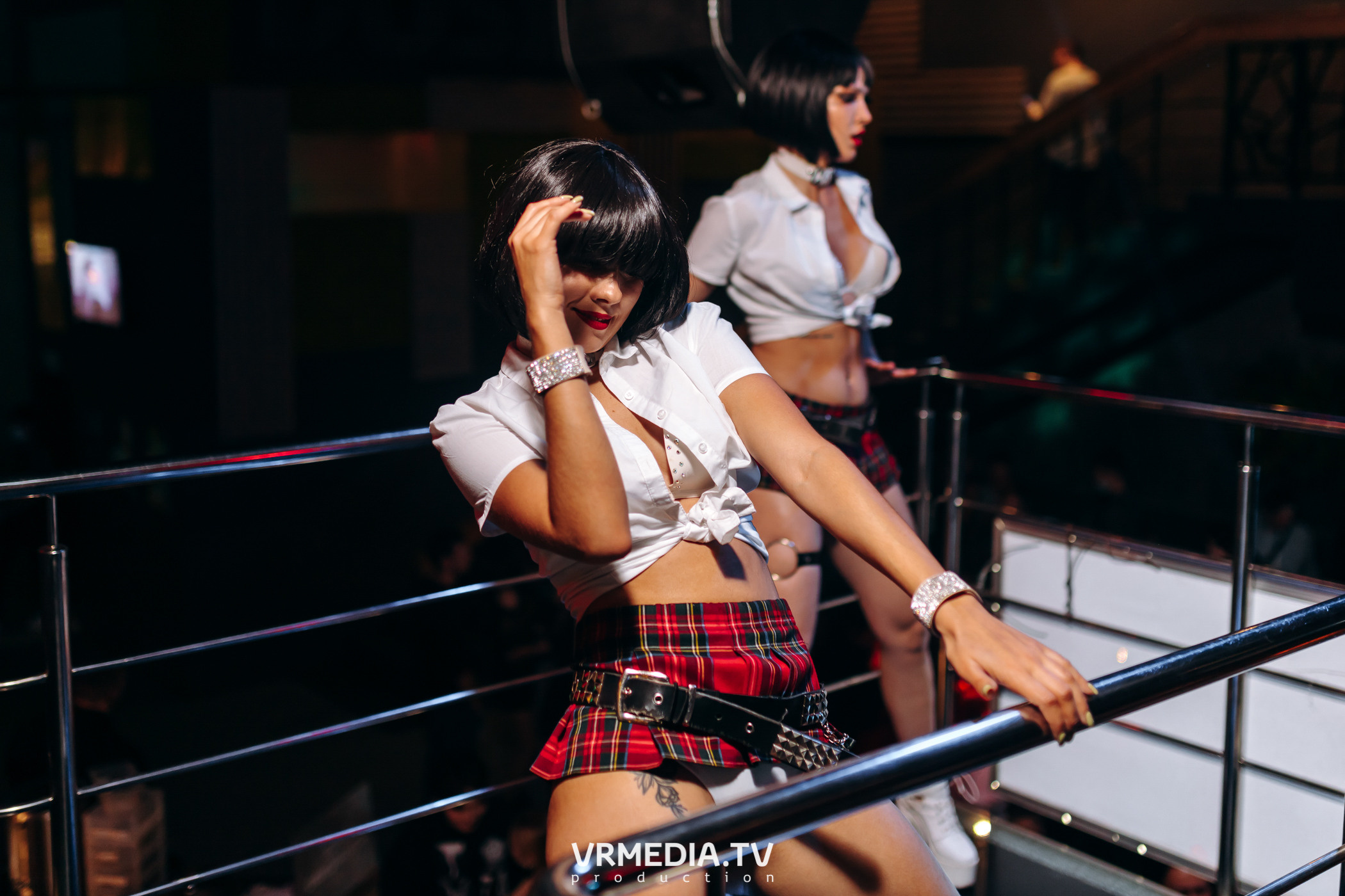 Выходные в баре «DOSKI»