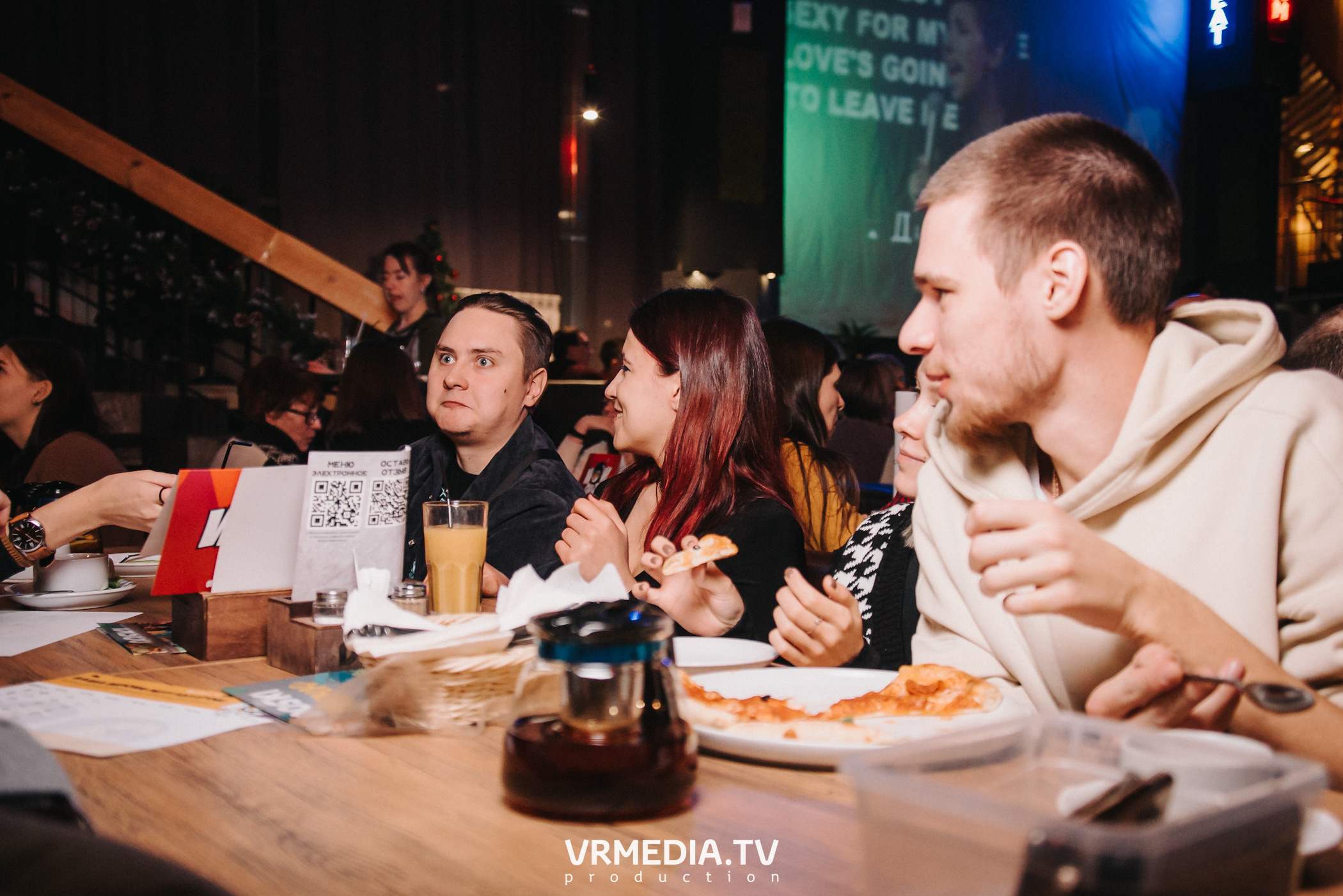 WoW QuiZ в баре «DOSKI»