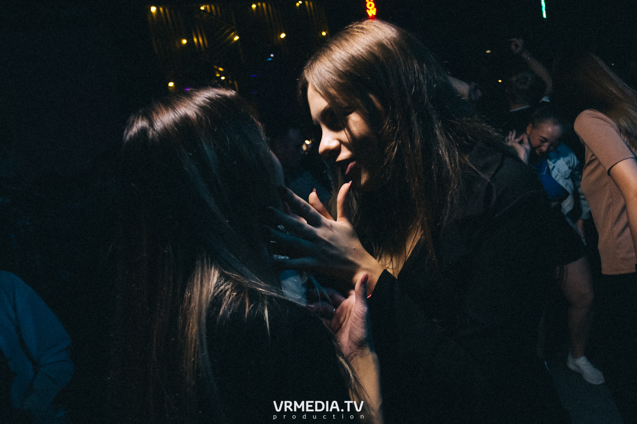 Выходные в баре «DOSKI»