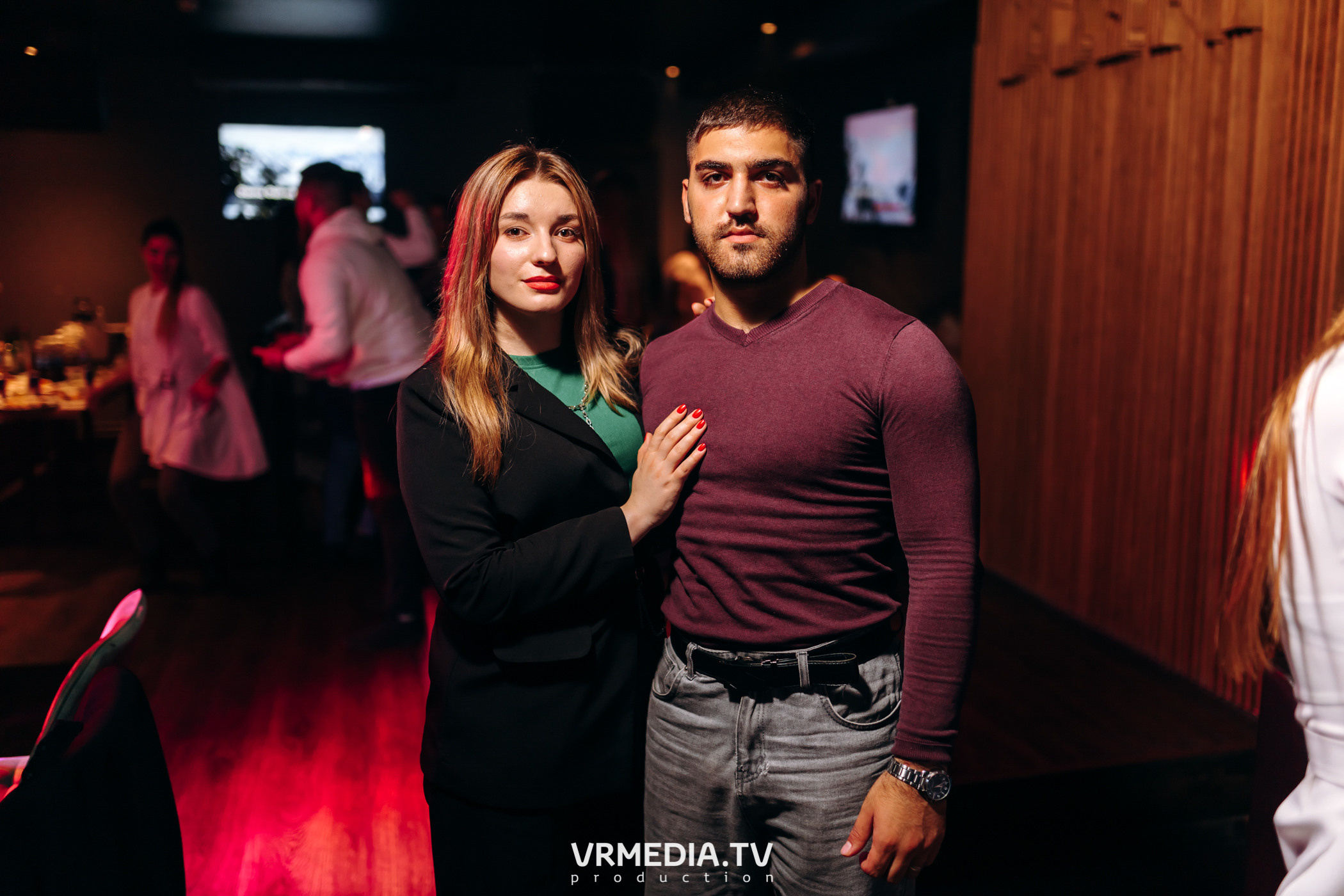 Выходные в баре «DOSKI»