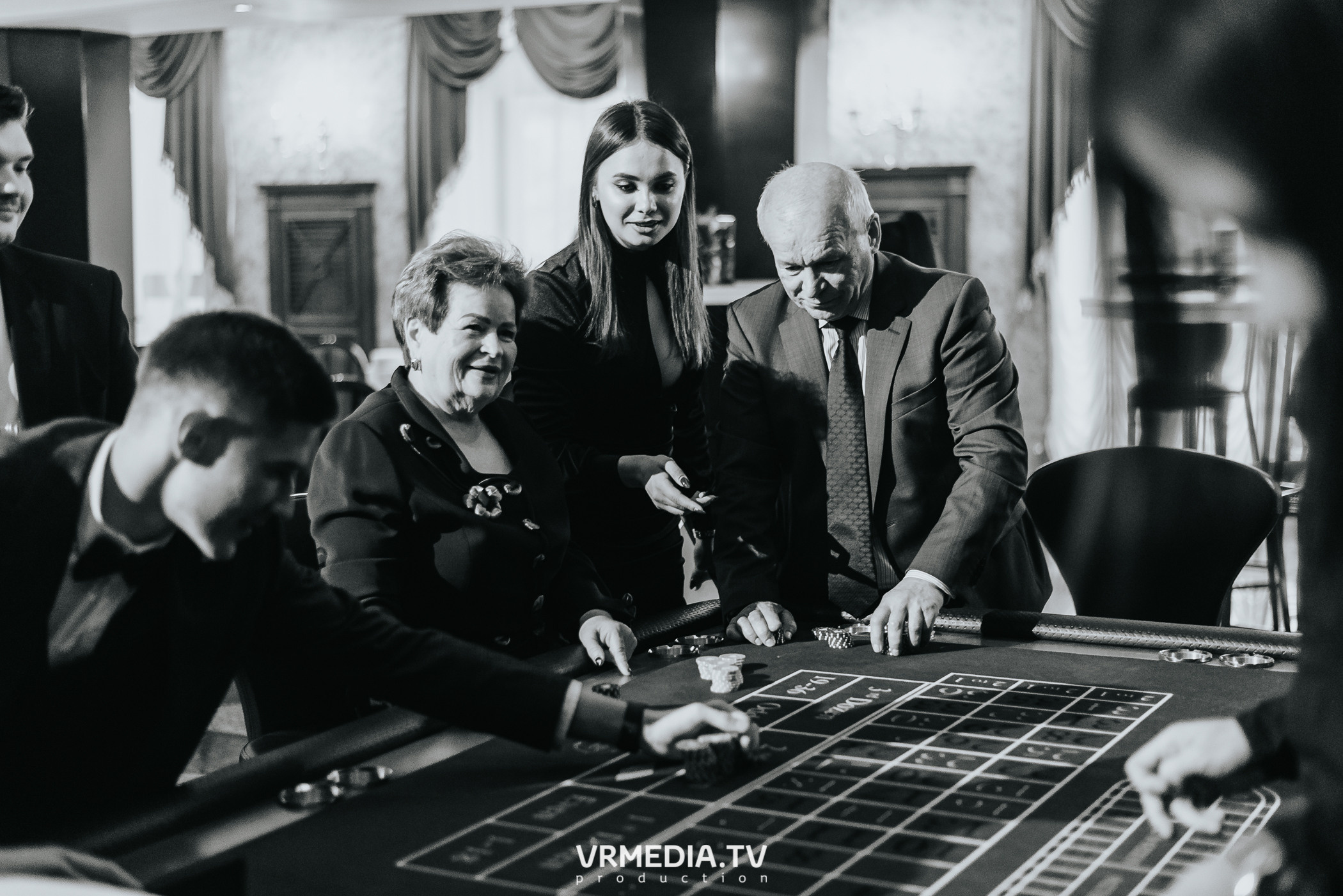 «Игра с Александром Друзем». В честь 27-летия компании БКС