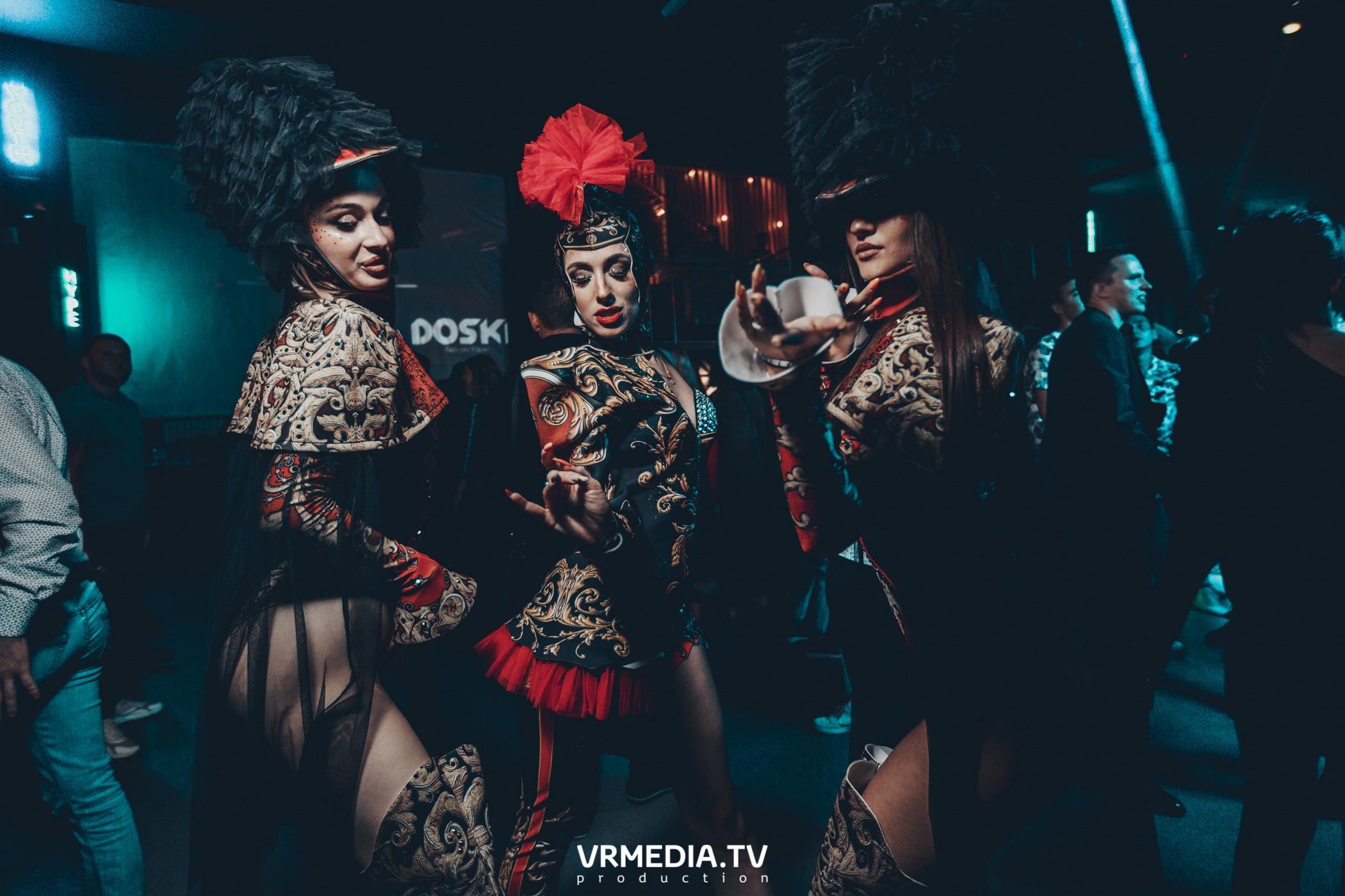 Выходные в баре «DOSKI»