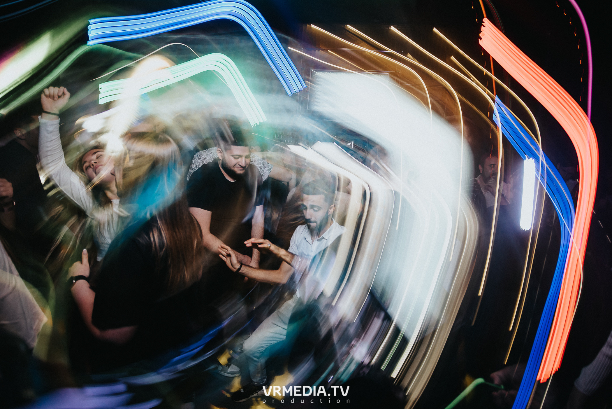 Выходные в баре «DOSKI»