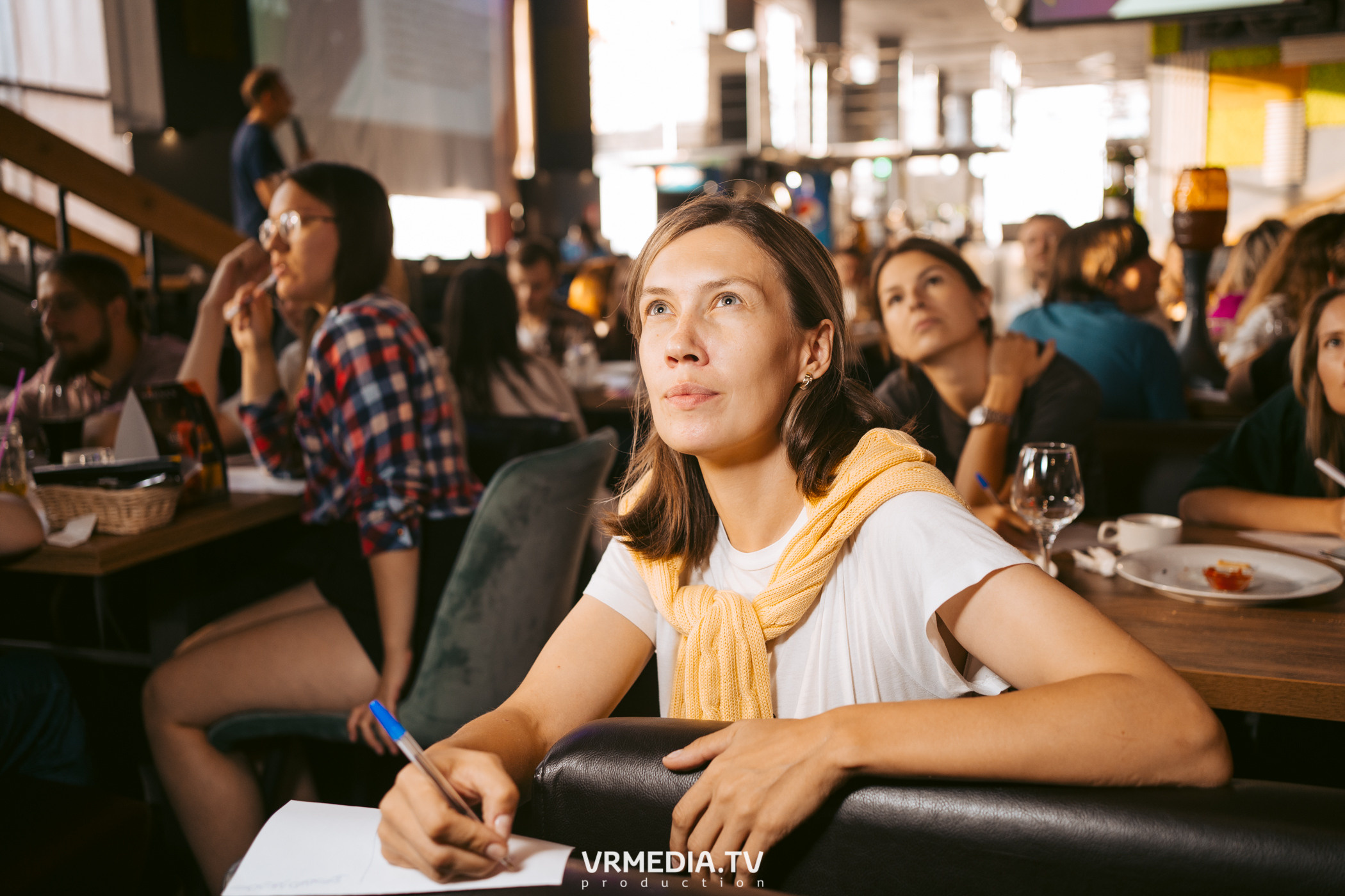 Эйнштейн Party в баре «DOSKI»