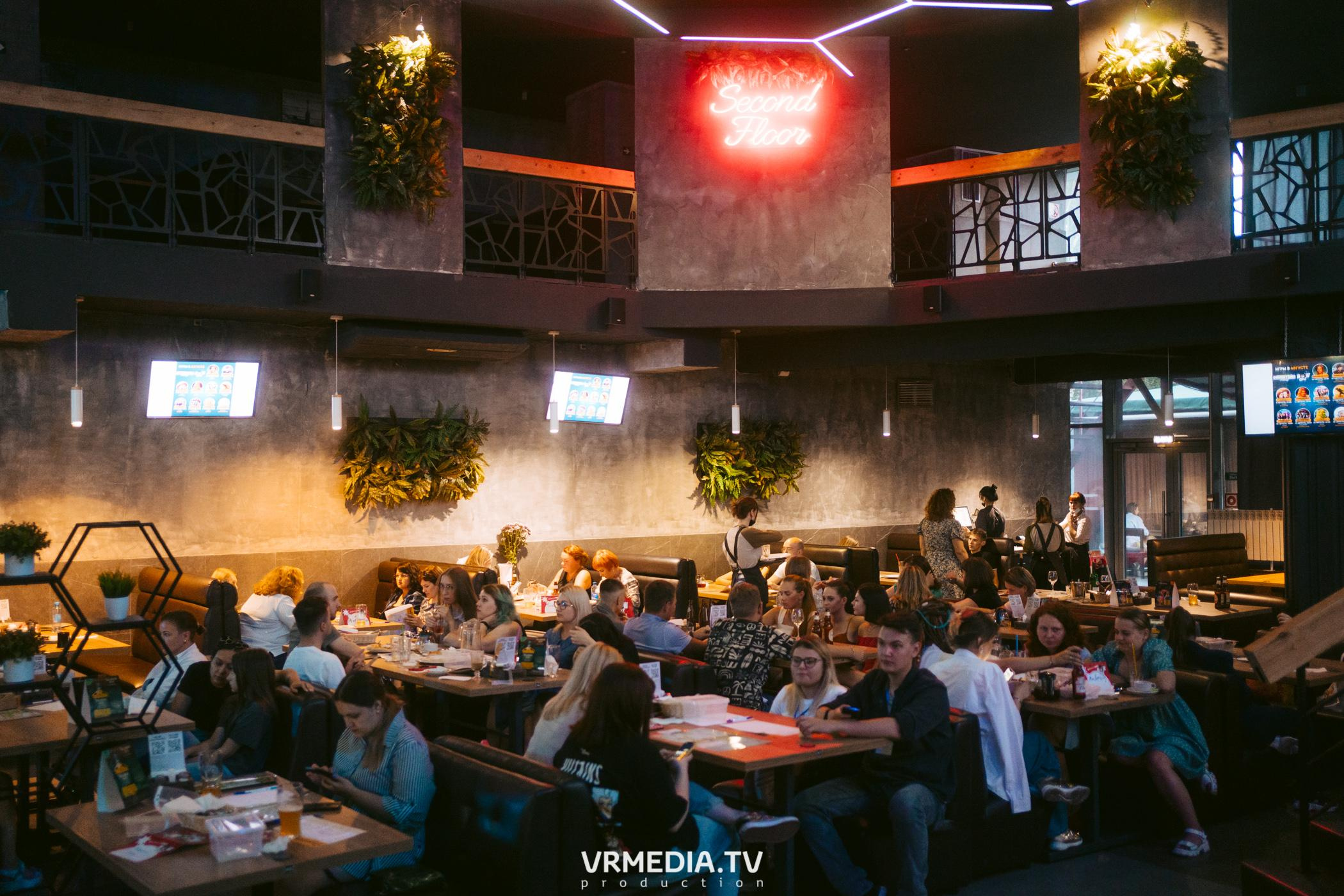 WoW QuiZ в баре «DOSKI»