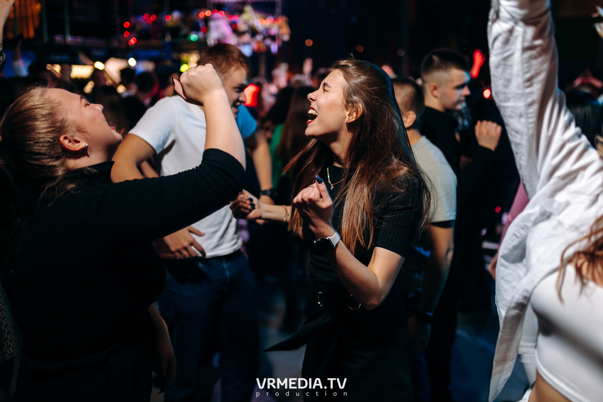 Страшная пятница в баре «DOSKI»