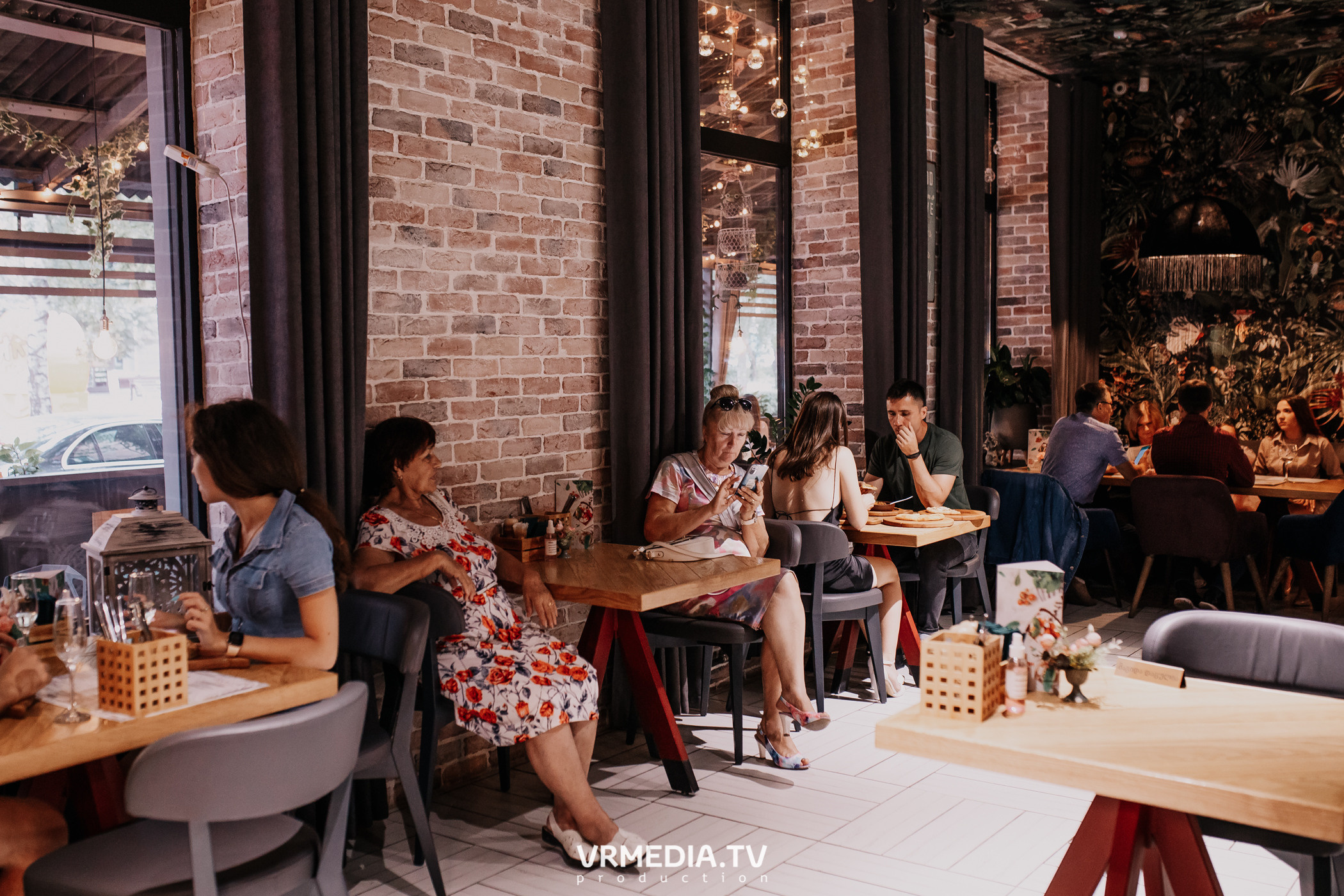 День рождения ресторана «Батоно Хинкали»