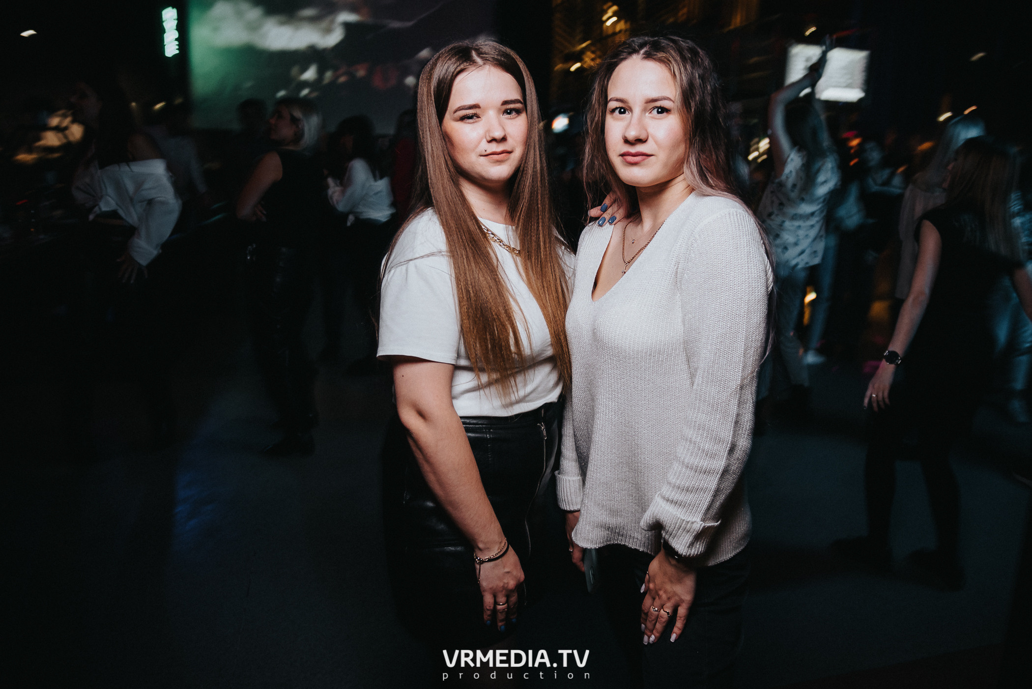 Выходные в баре «DOSKI»