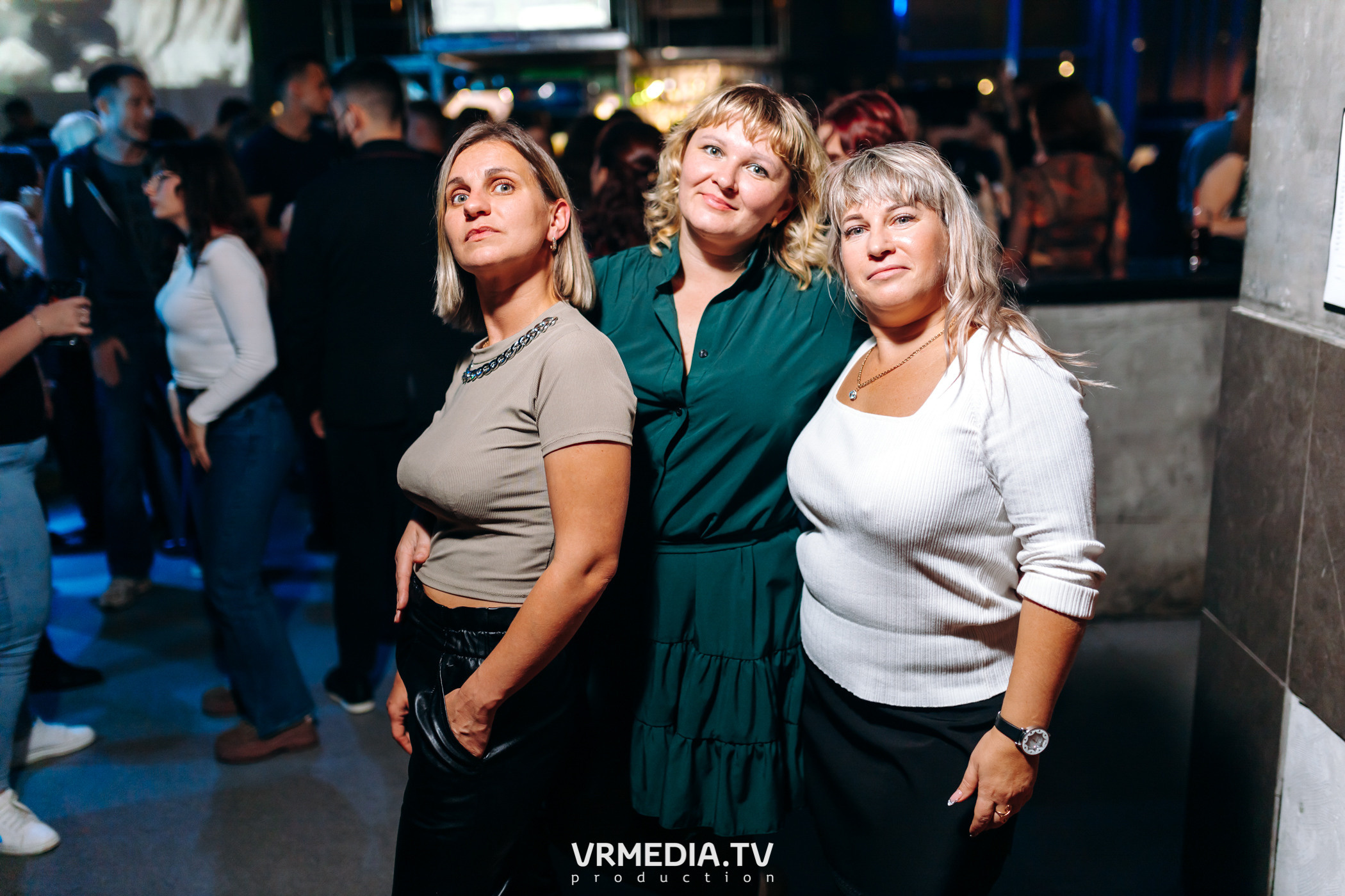 Выходные в баре «DOSKI»