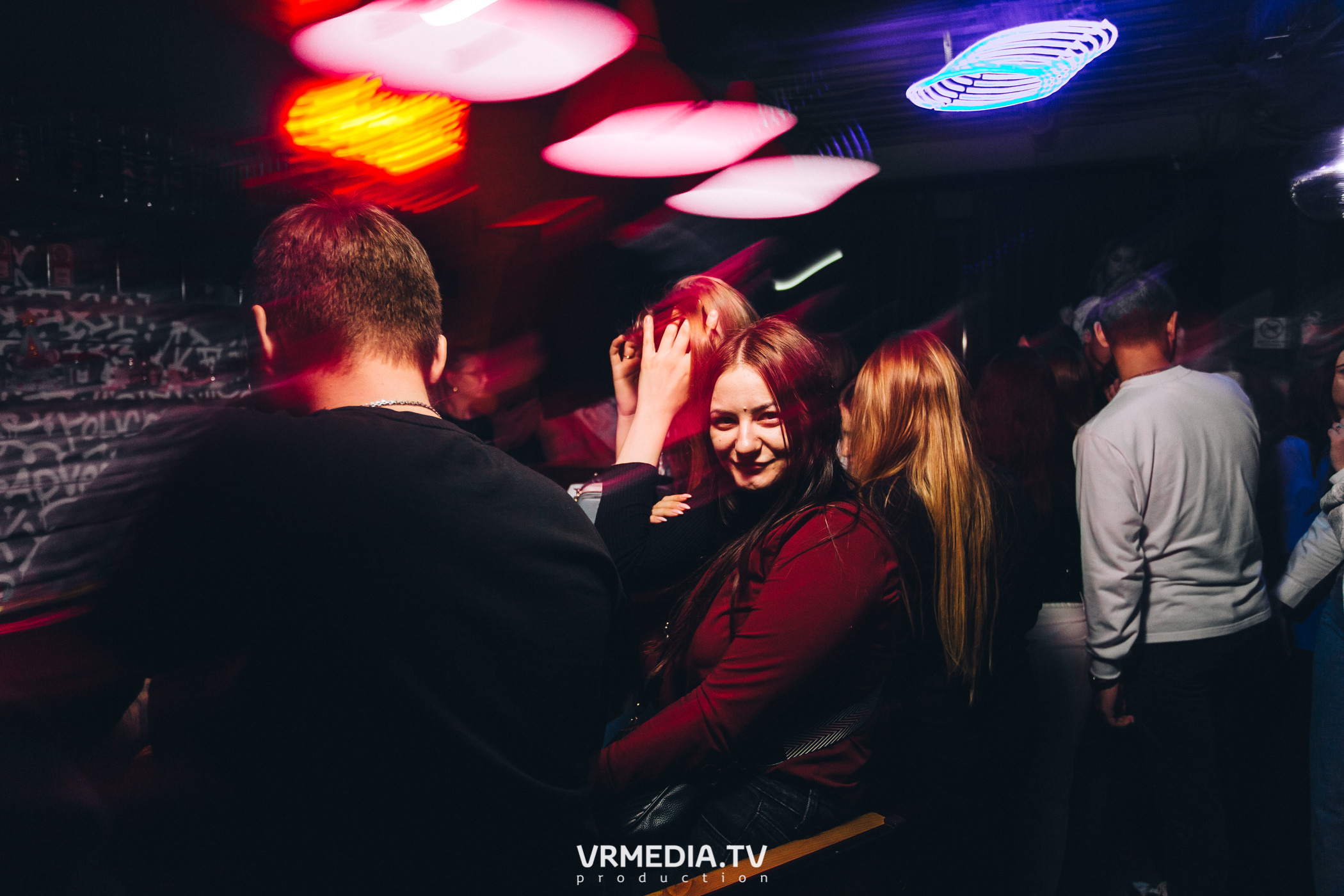 Выходные в баре «Хука Хаус»