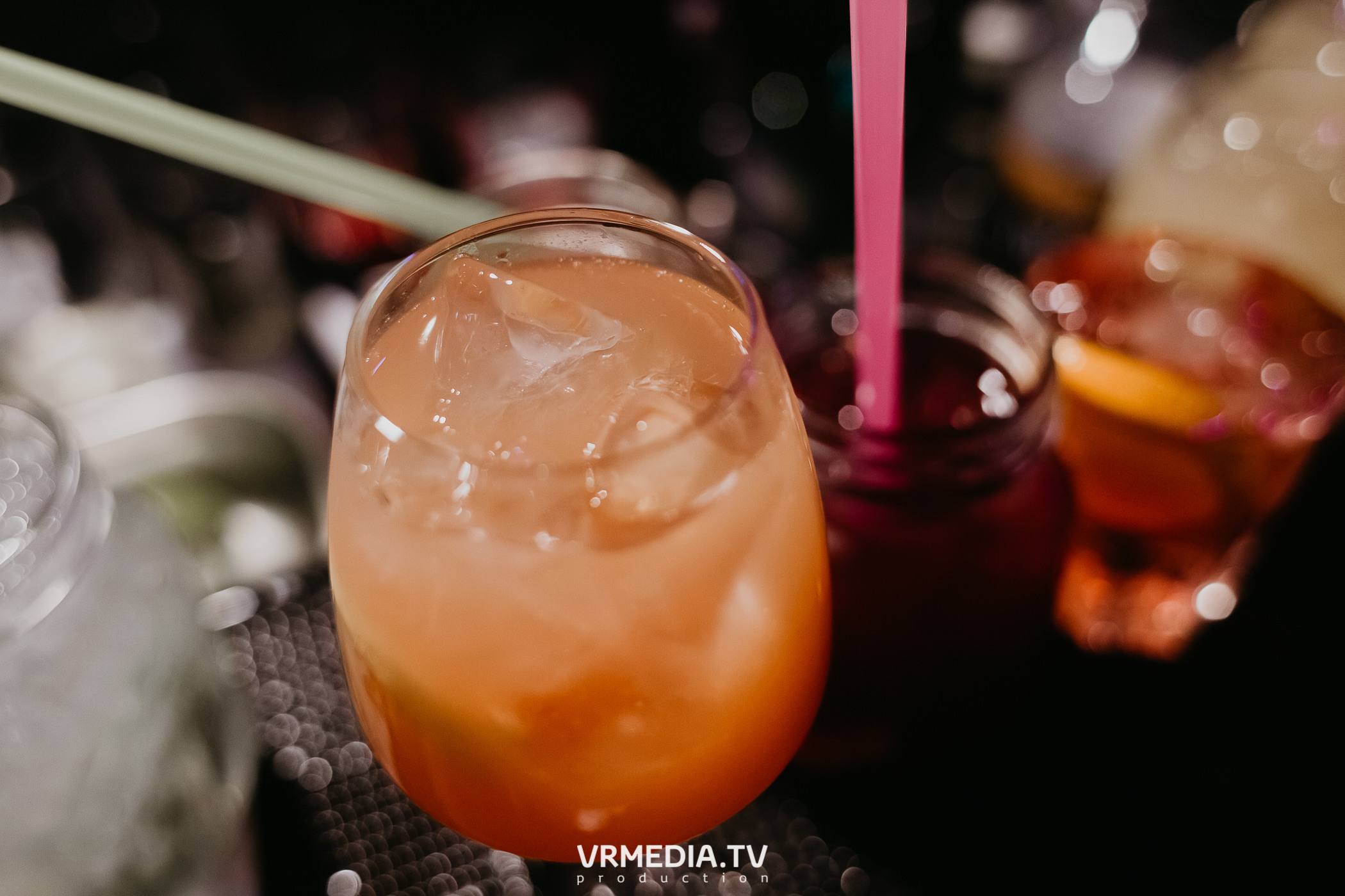 Выходные в баре «DOSKI»