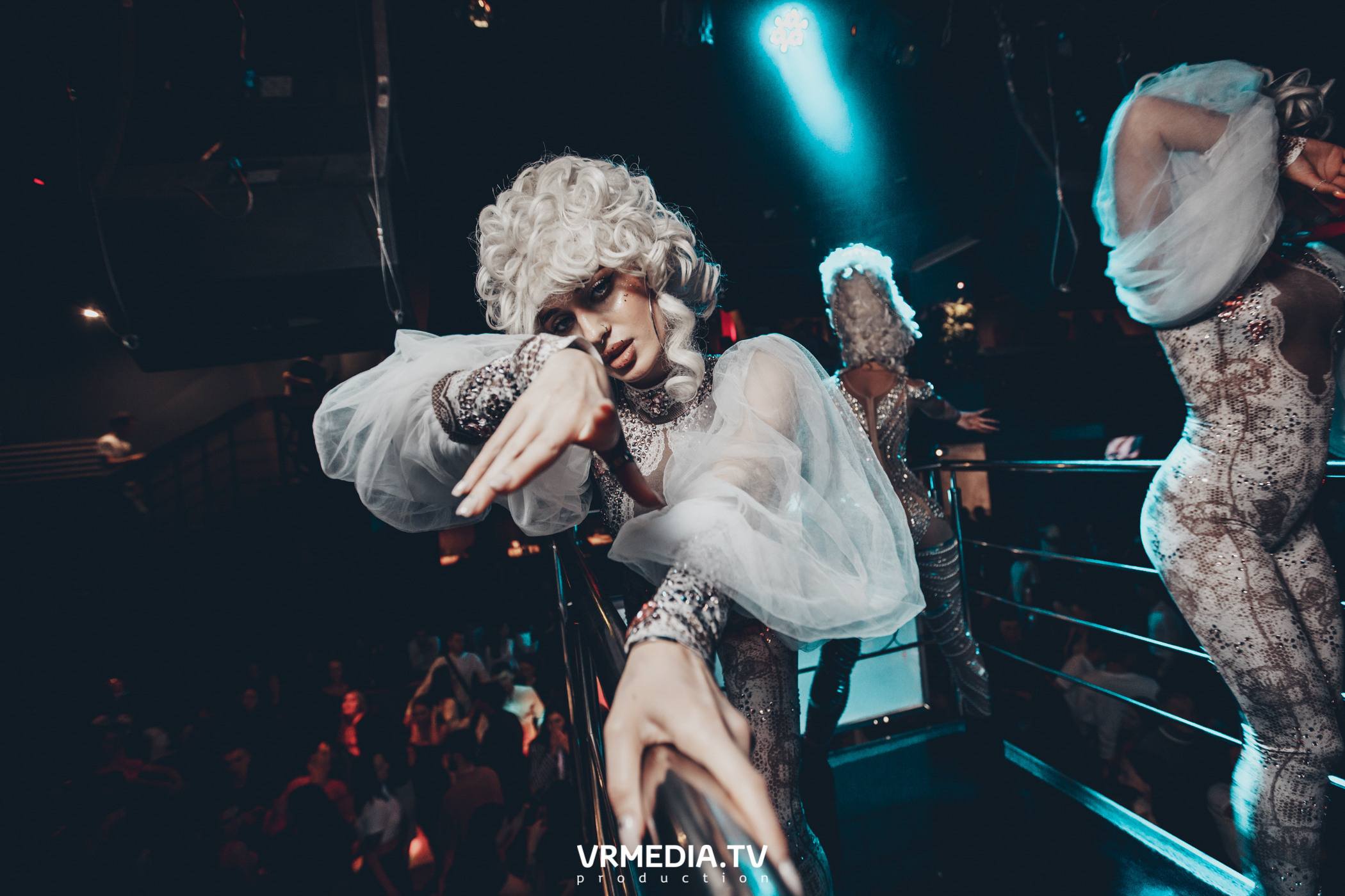 Выходные в баре «DOSKI»