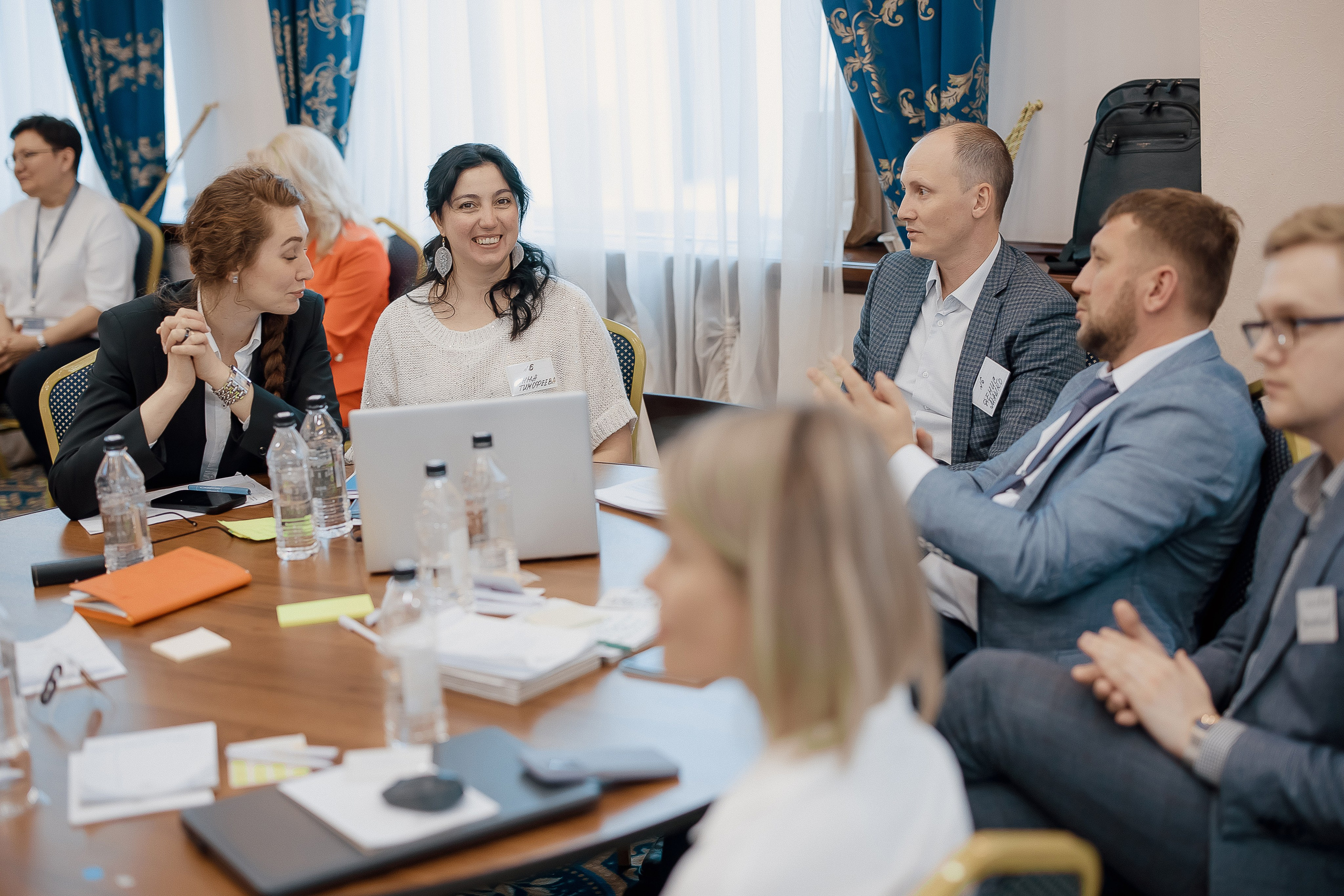 Конференция. Свадебный фотограф