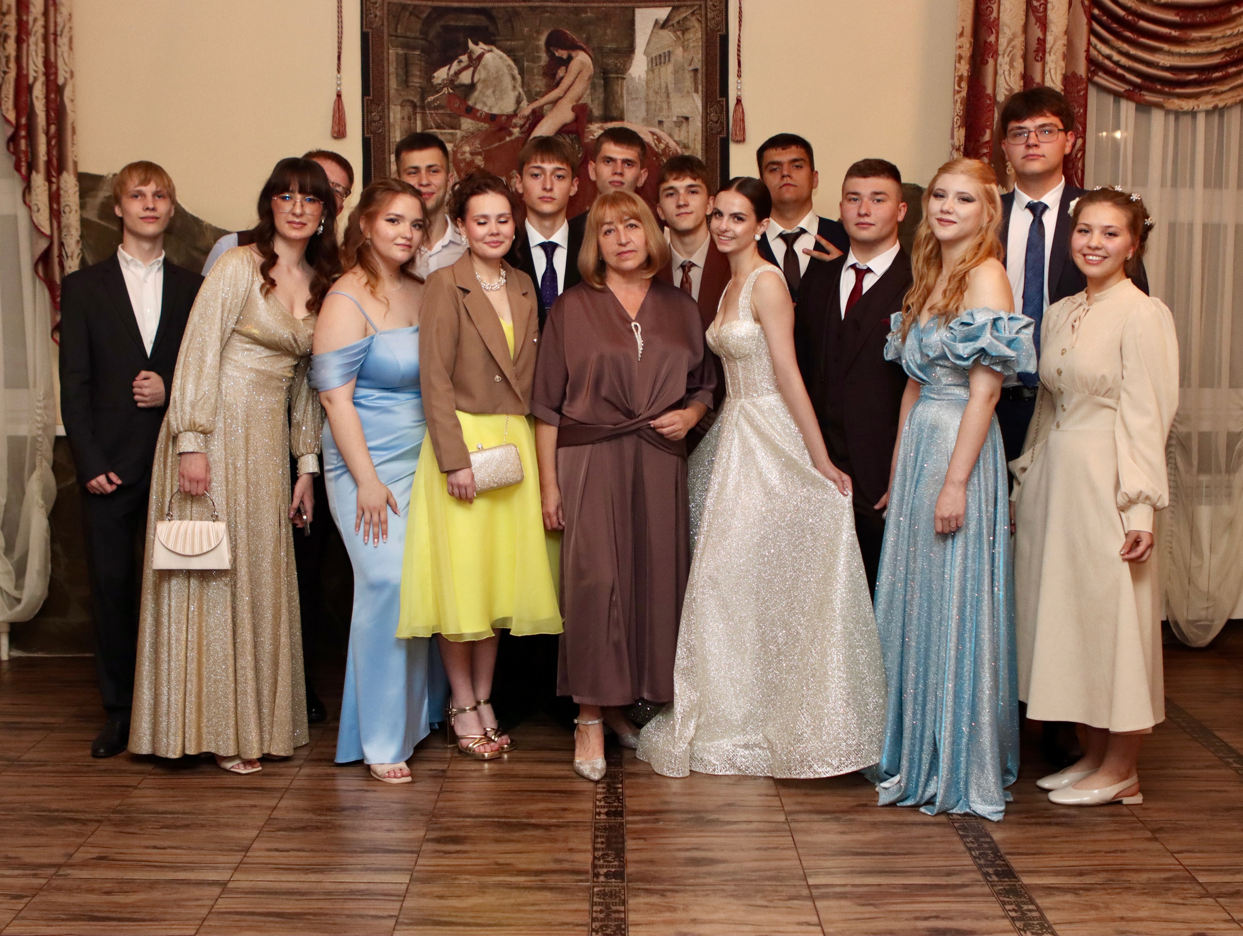 Школьный выпускной. Фотограф в Курске Смирнов Евгений