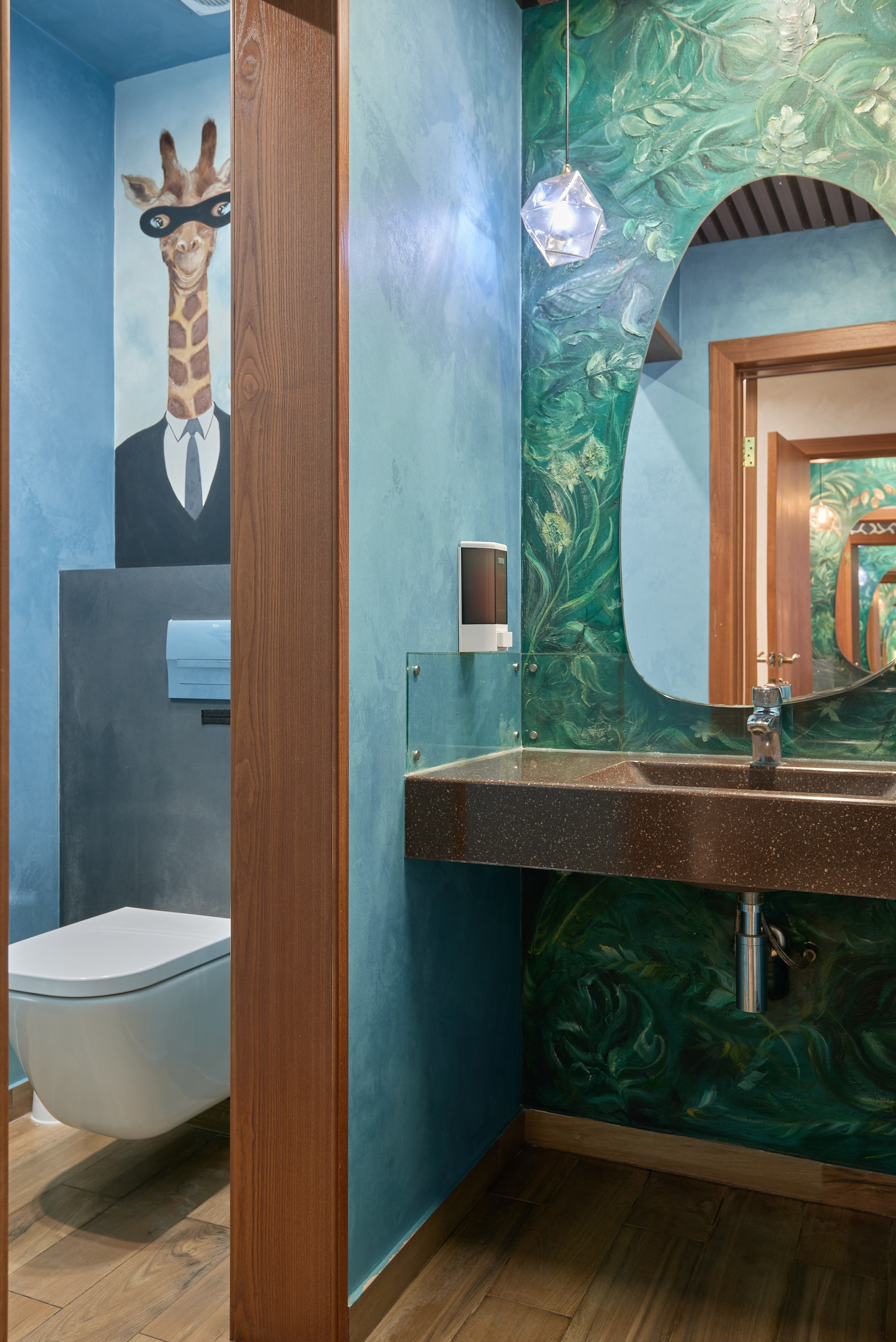 Ресторан Жираф, Костанай (Казахстан). Абросимов Лев интерьерный и архитектурный фотограф