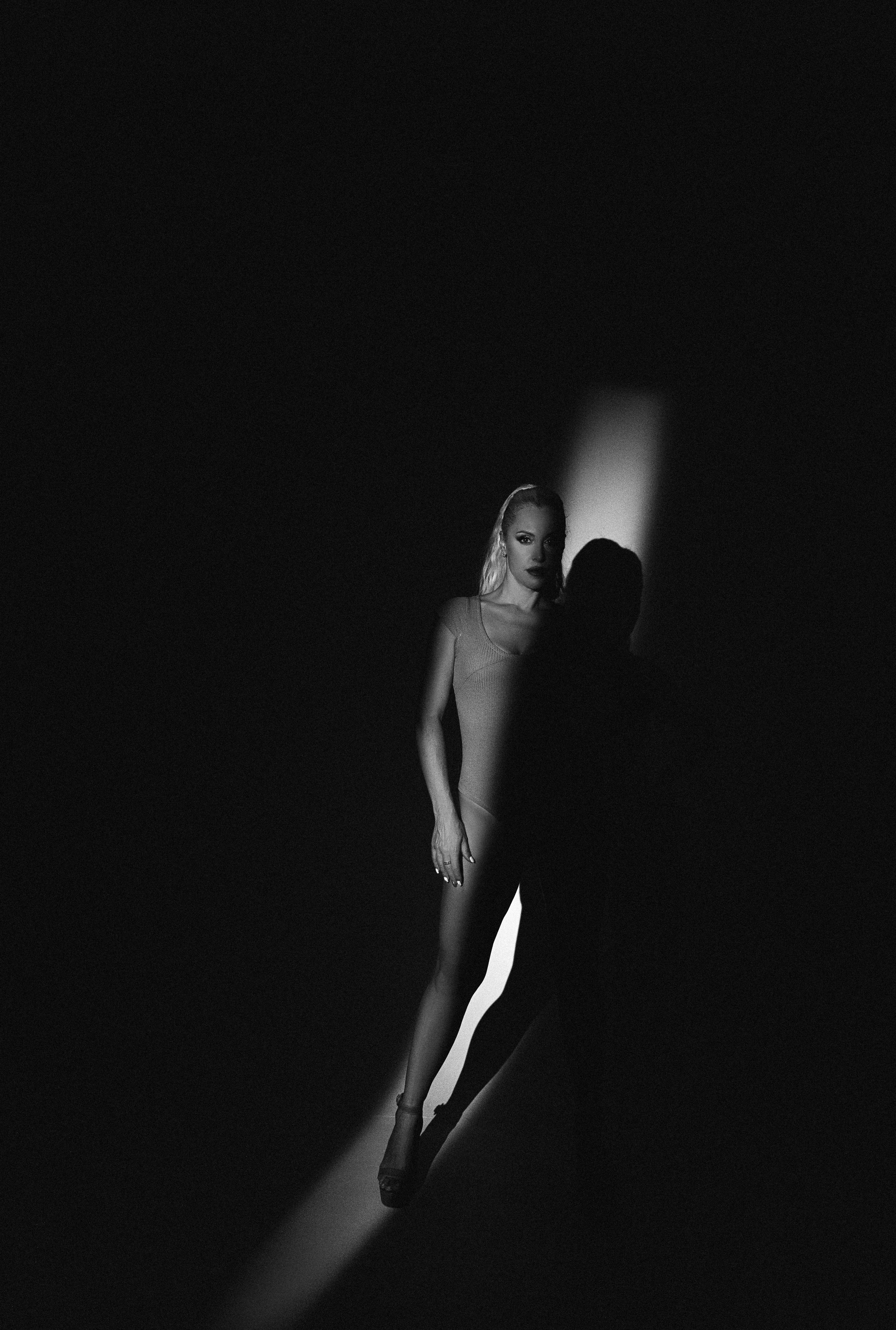 фотосессия с масками гобо, маски Гобо, маски, фотосессия в студии, фотограф в Москве, фотограф в Орехово-Зуево, фотограф в Балашихе, фотограф в Железнодорожном 