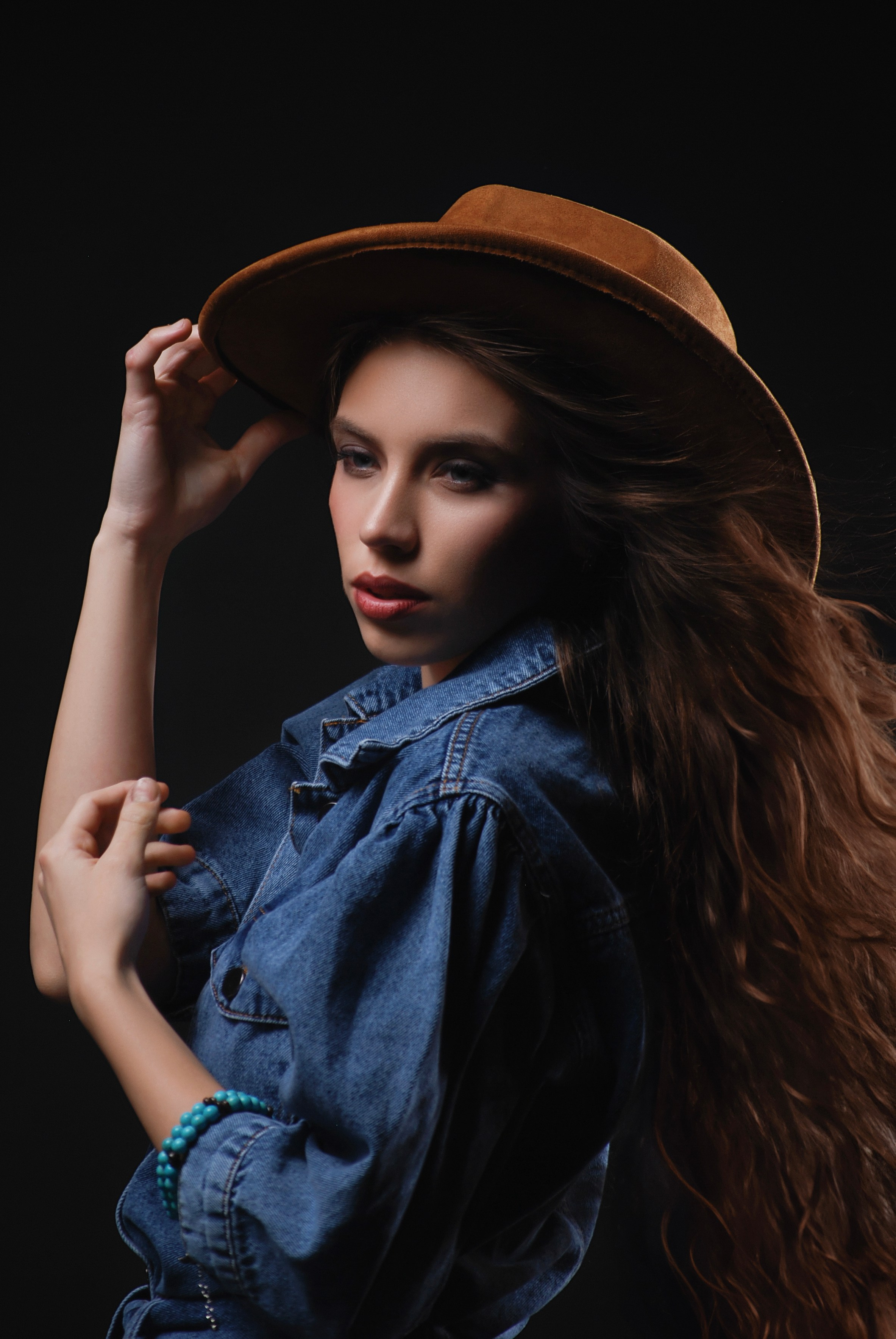 Фэшн. Костюмер, художник кино и телевидения в спб