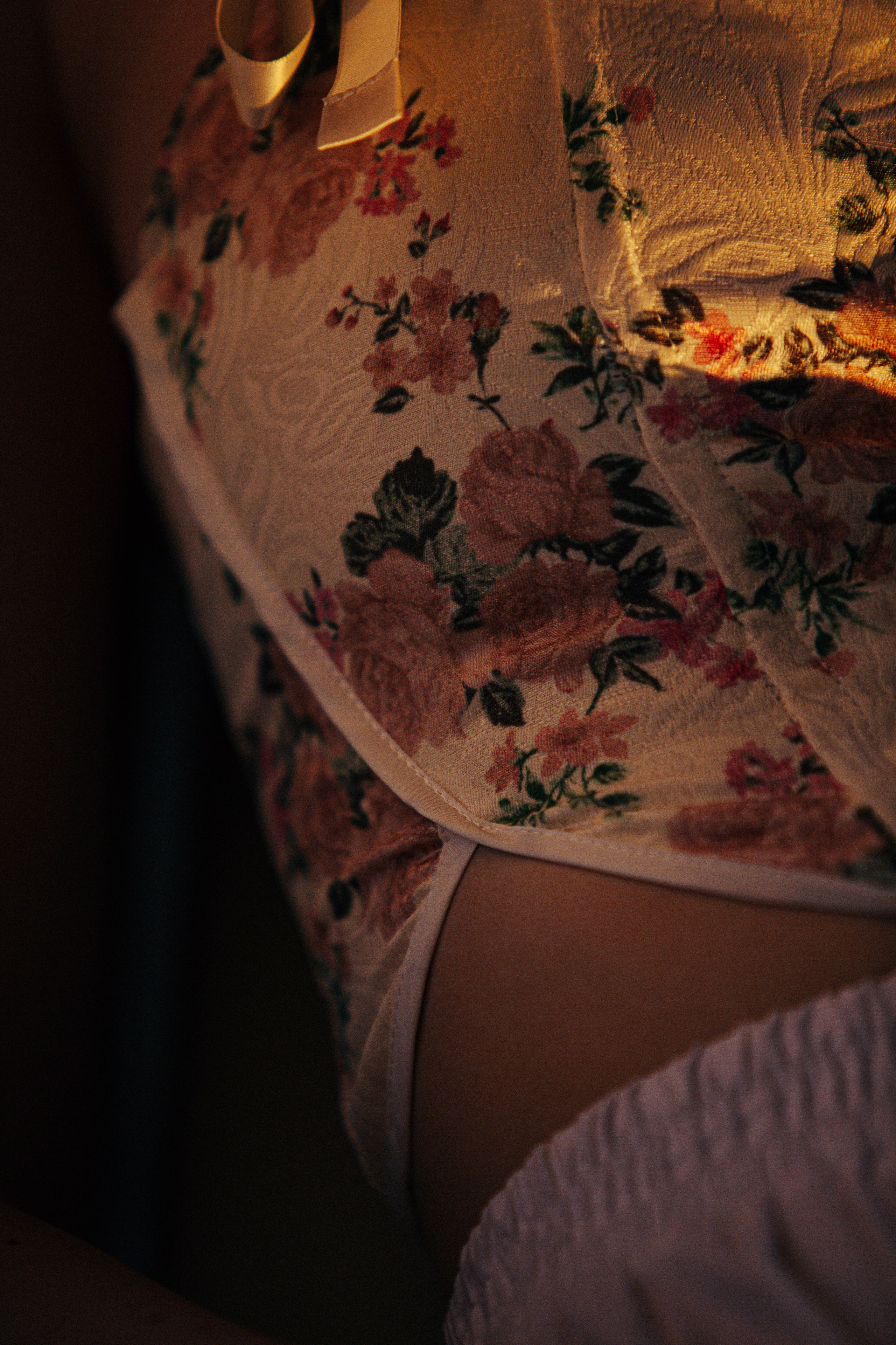 Наедине (два образа). Арт-фотограф Крис Л. в Тобольске: портрет, семейные, свадьбы