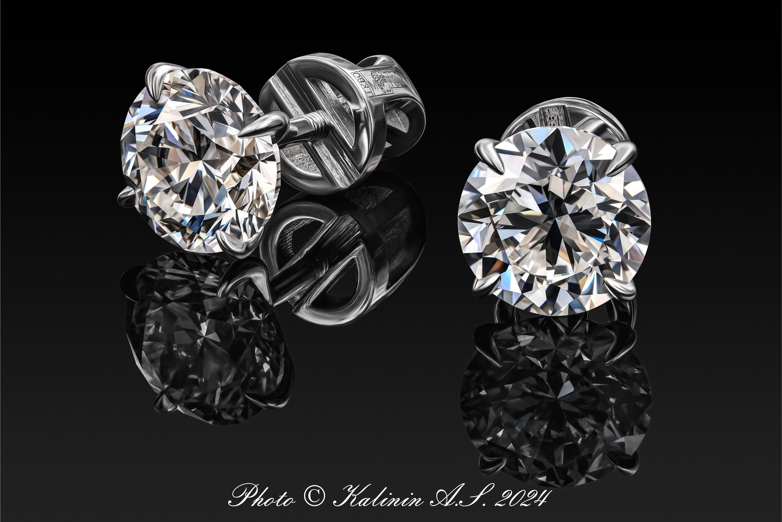 Рекламная эксклюзивная предметная фотосъёмка ювелирных изделий в Москве  тел +7 966-003-13-07. Высококачественная профессиональная рекламная фотосъёмка ювелирных украшений, драгоценных камней в Москве. Обучение, консультация