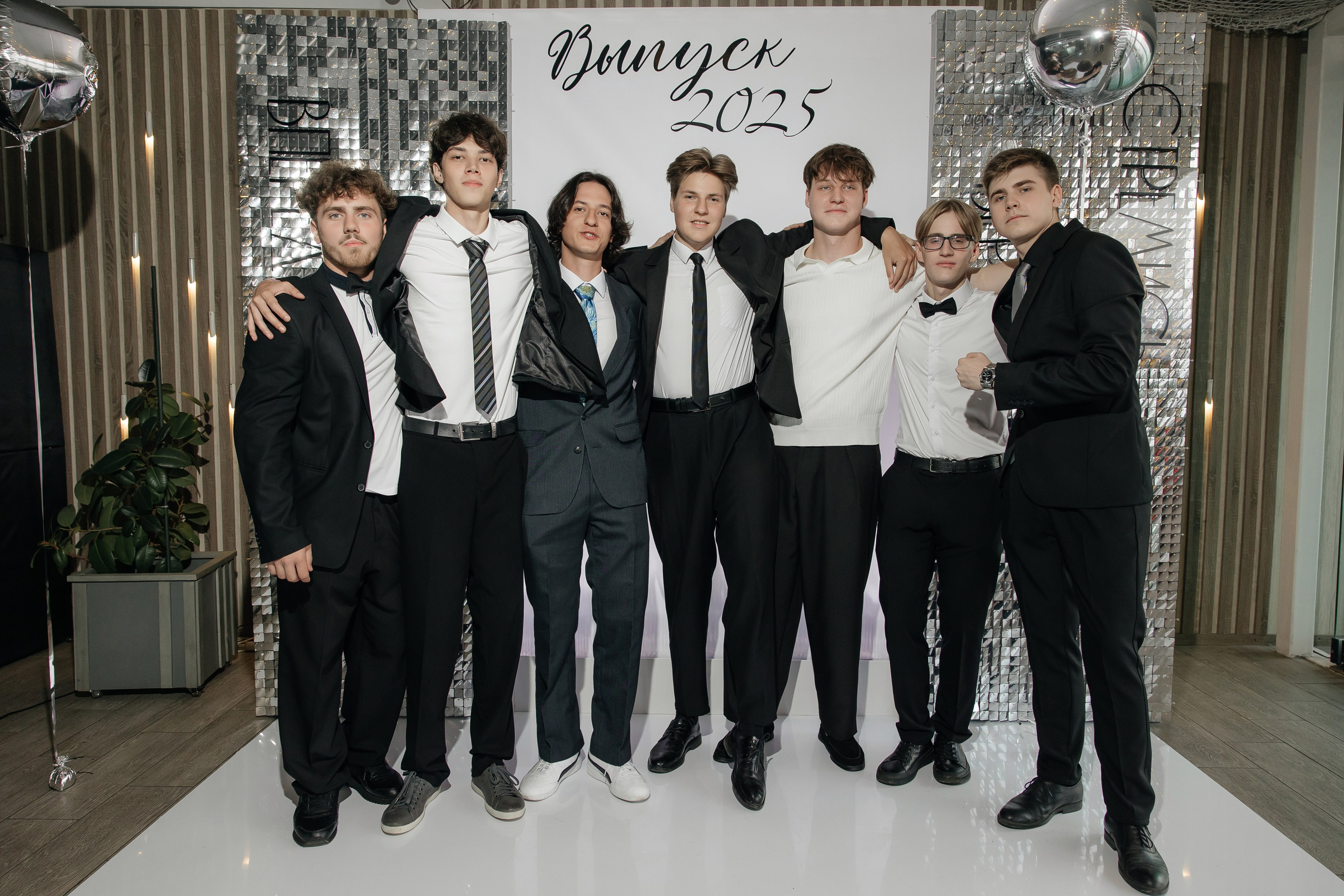 2025 Выпускной школа 79. Свадебный и Репортажный фотограф Нижний Новгород Москва Ежов Иван