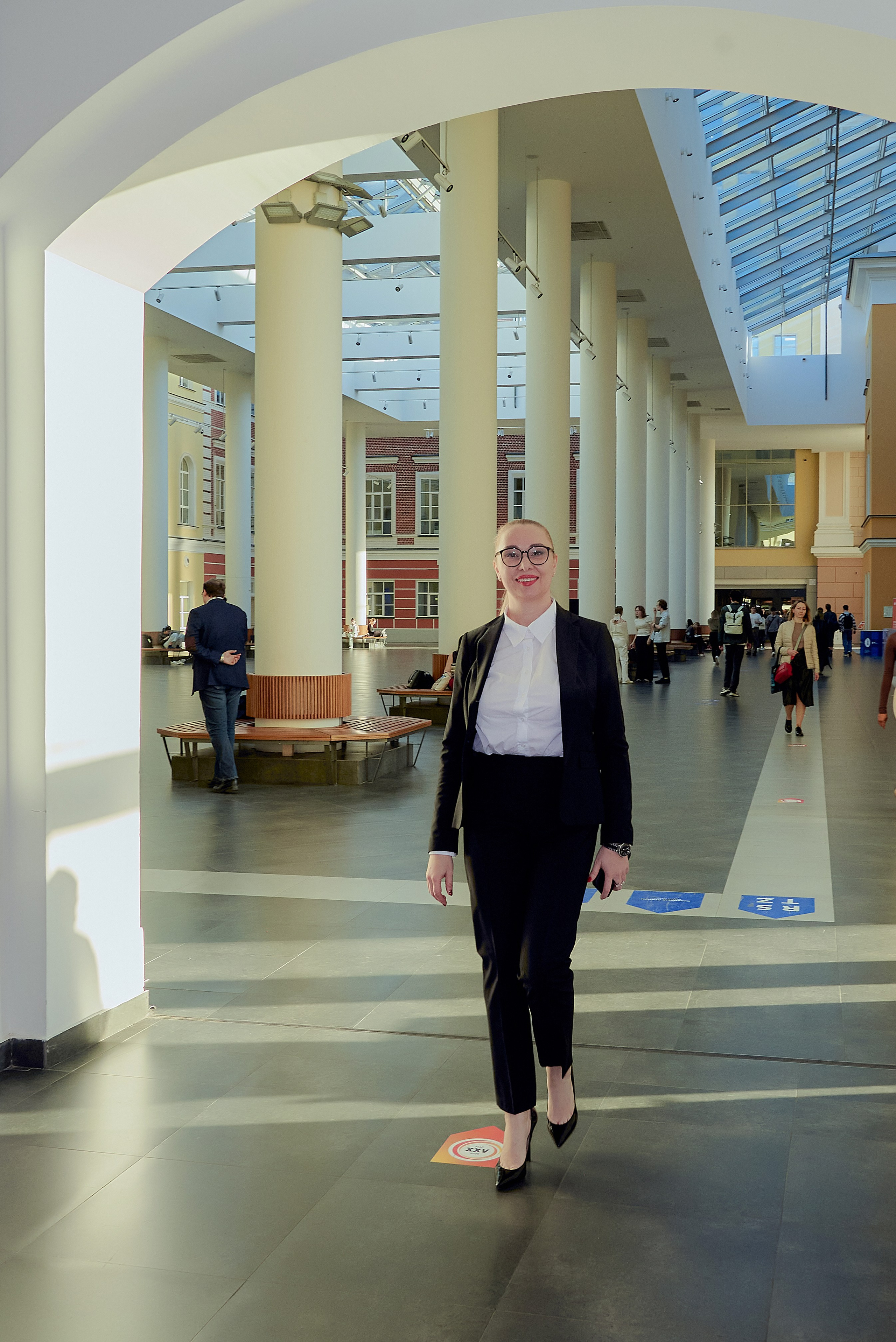 Он лайн лекция в ВШЭ. Наталия Дианова — фотограф для брендов и экспертов в Москве