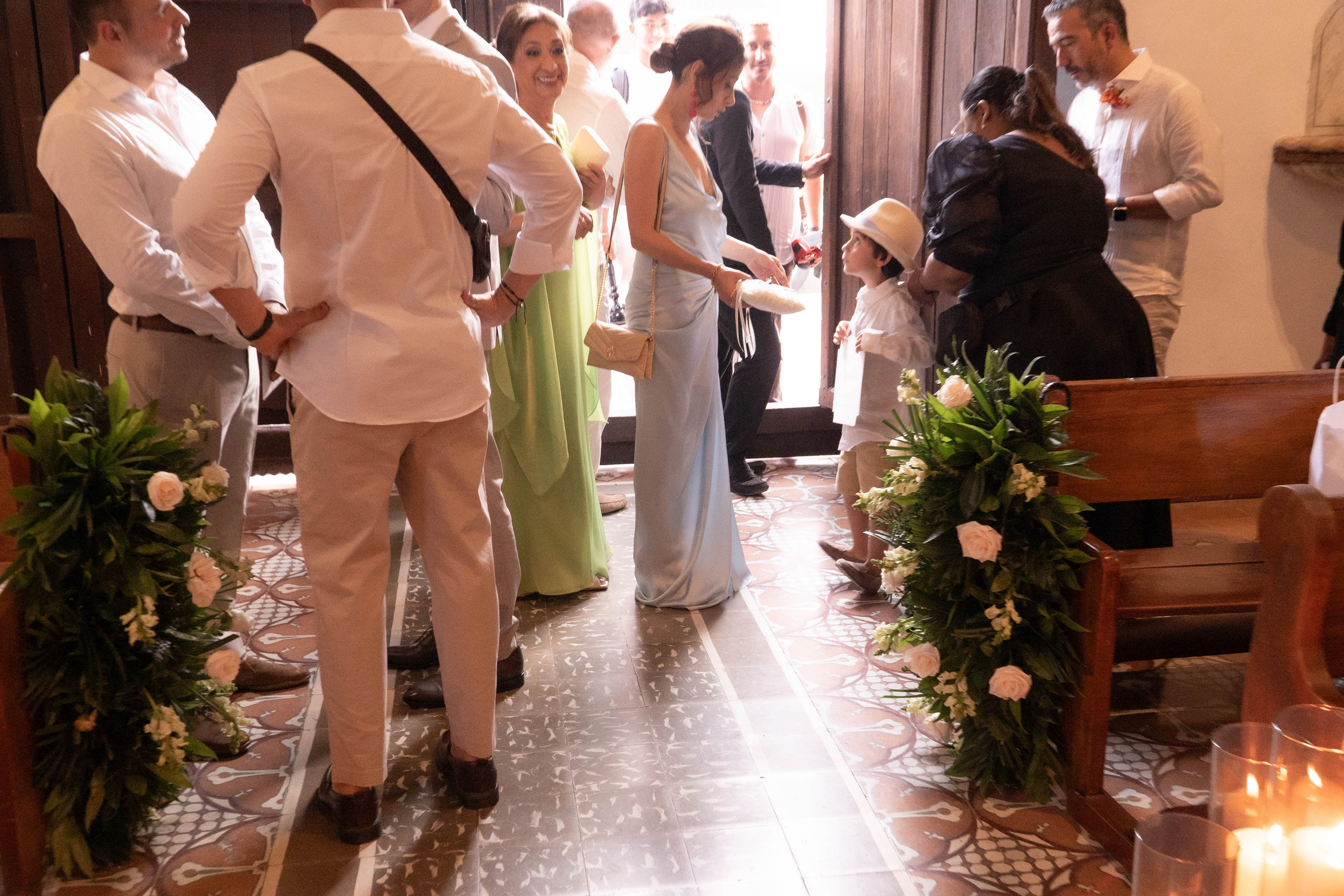 Catalina and Romain. Wedding Photographer in Barcelona and Medellin