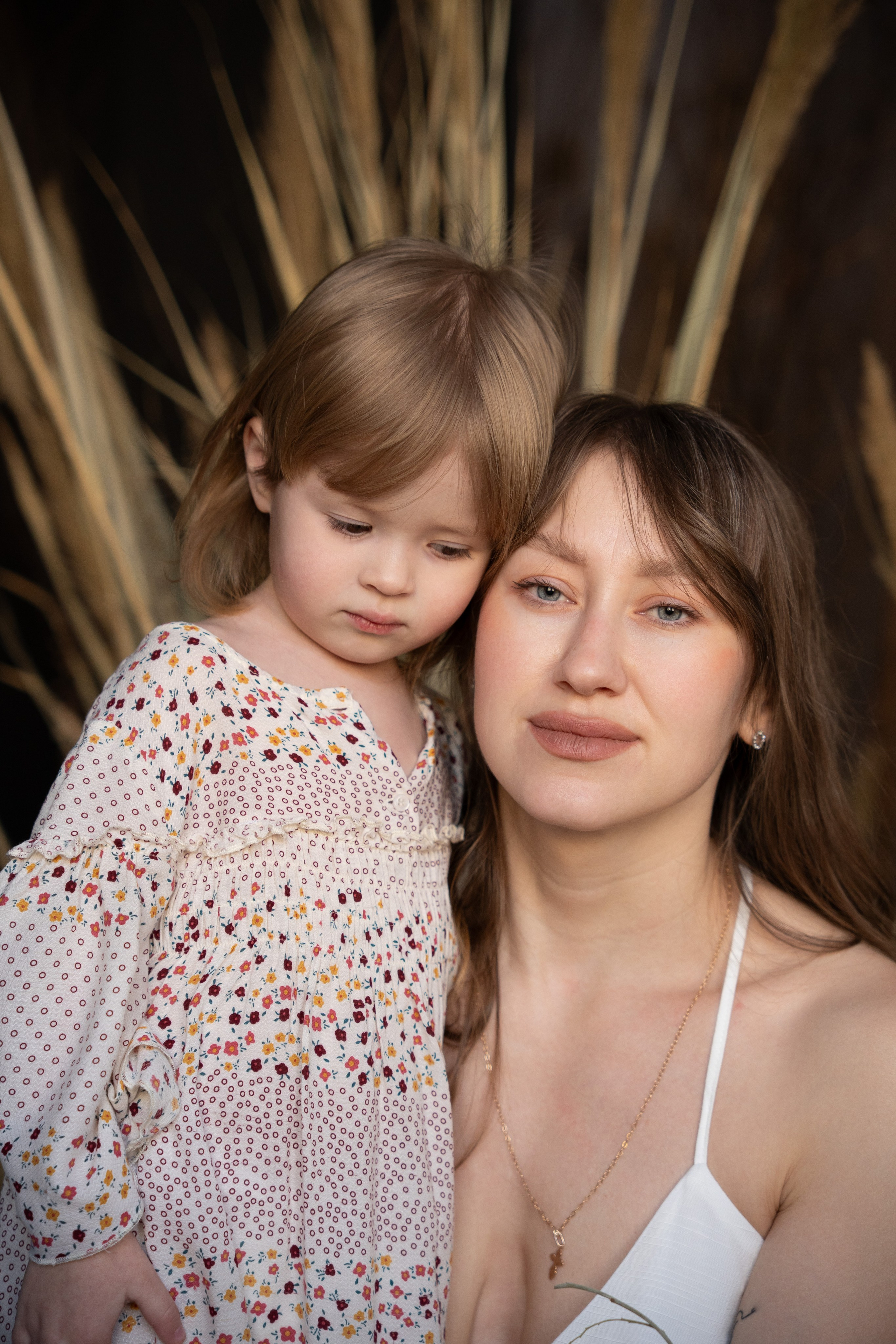 Фотограф в студию  контент, семейный,  портретный и репортажный. Студийный и портретный фотограф в САНКТ-ПЕТЕРБУРГЕИрина Махаон