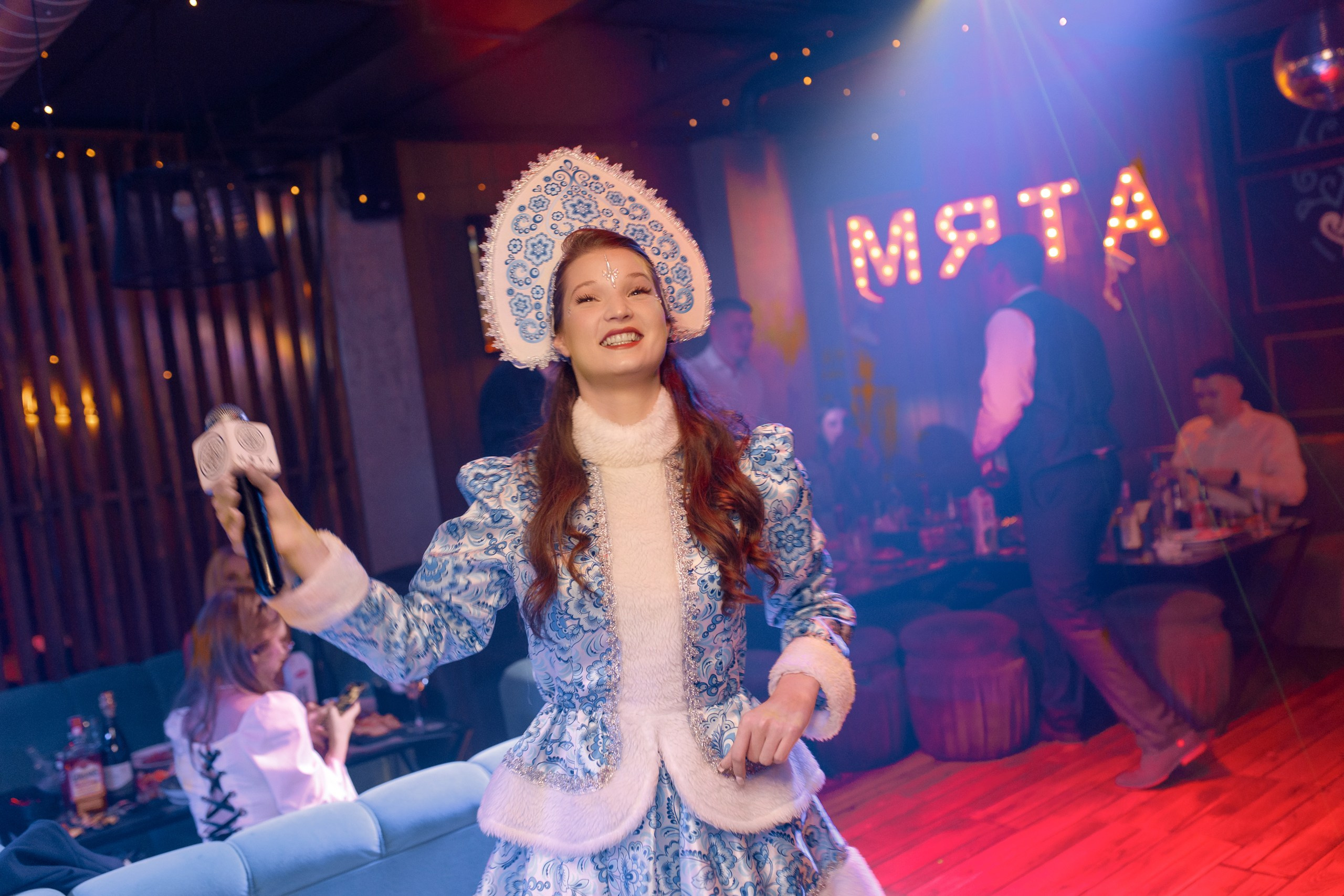 New Year 2025. Мята Спортивная — Кальянная, караоке, бар в Минске