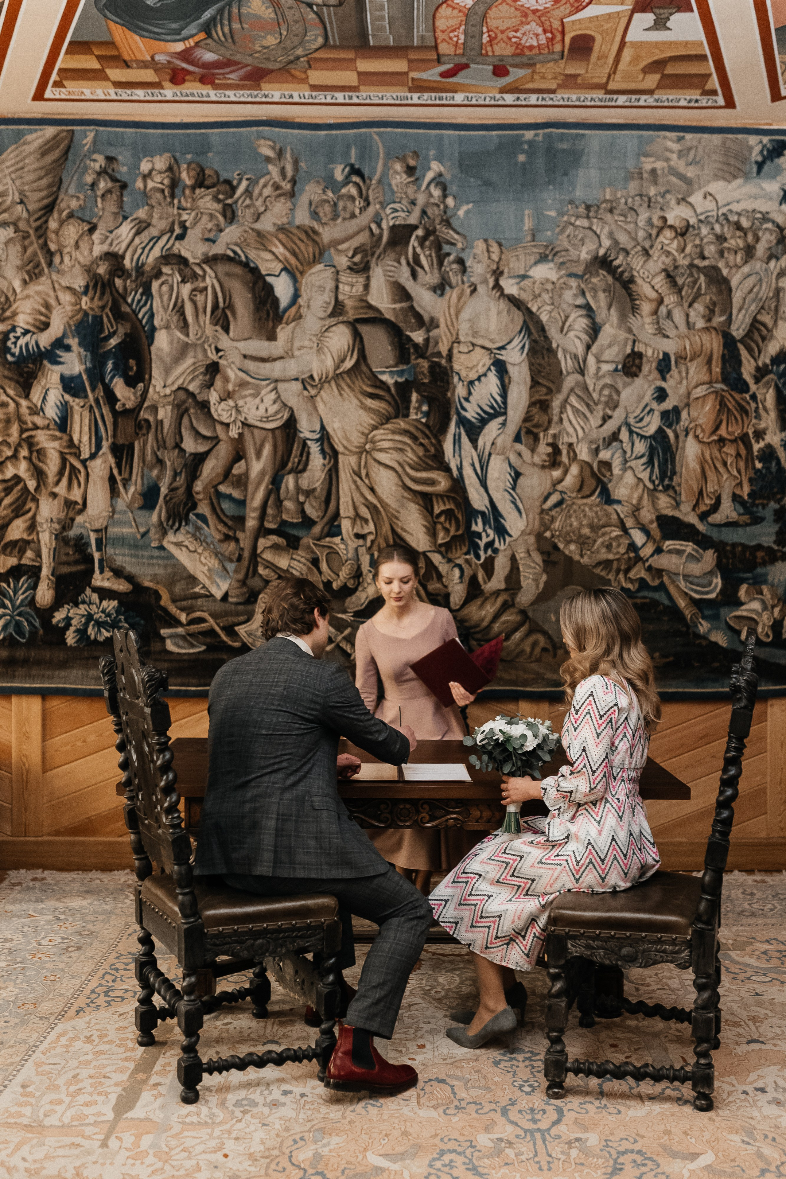 Свадебная фотосессия в Коломенском. Дворец царя Алексея Михайловича. Свадебный фотограф в Москве Мария Крош