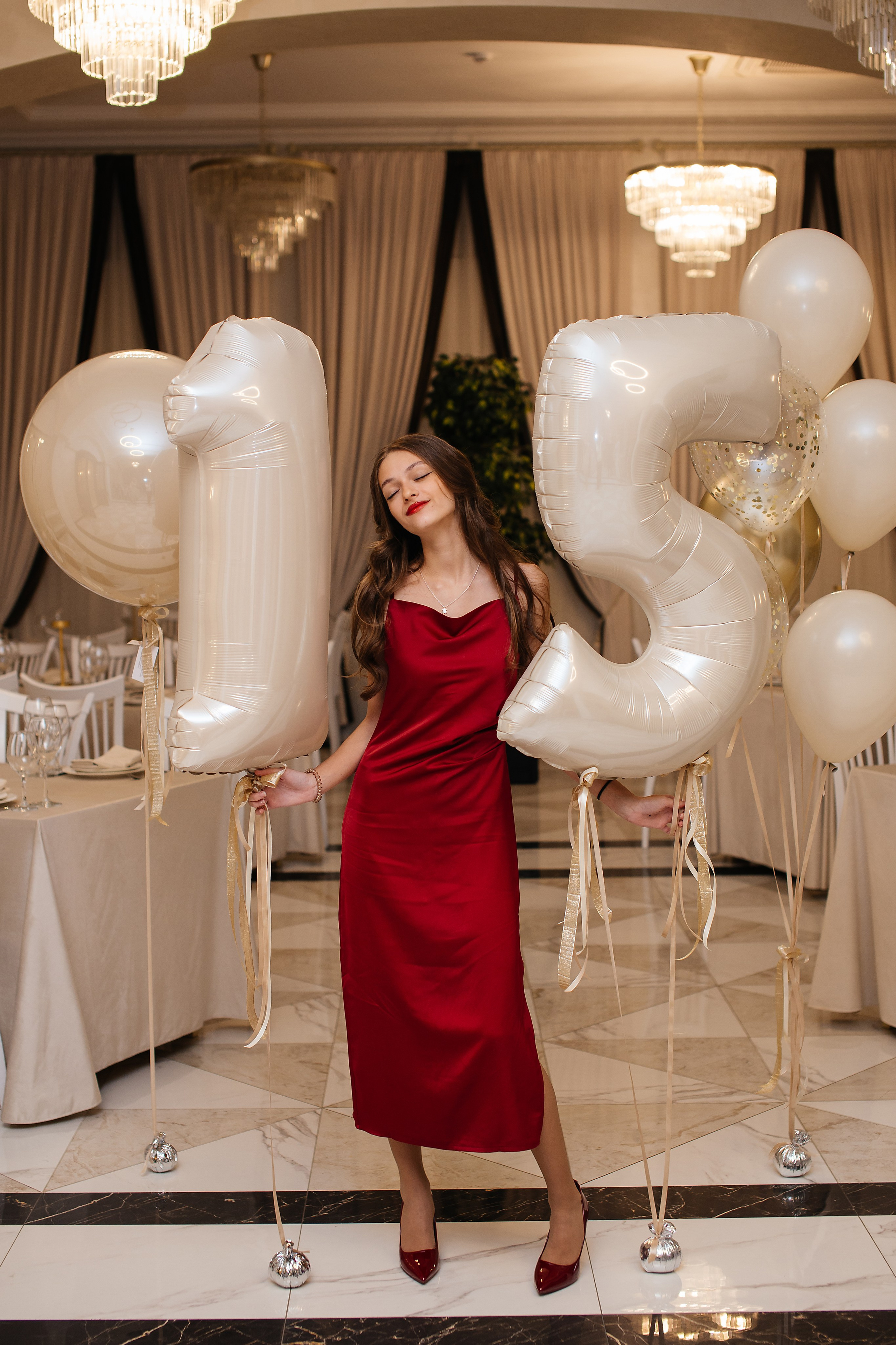 Стелле 15 лет