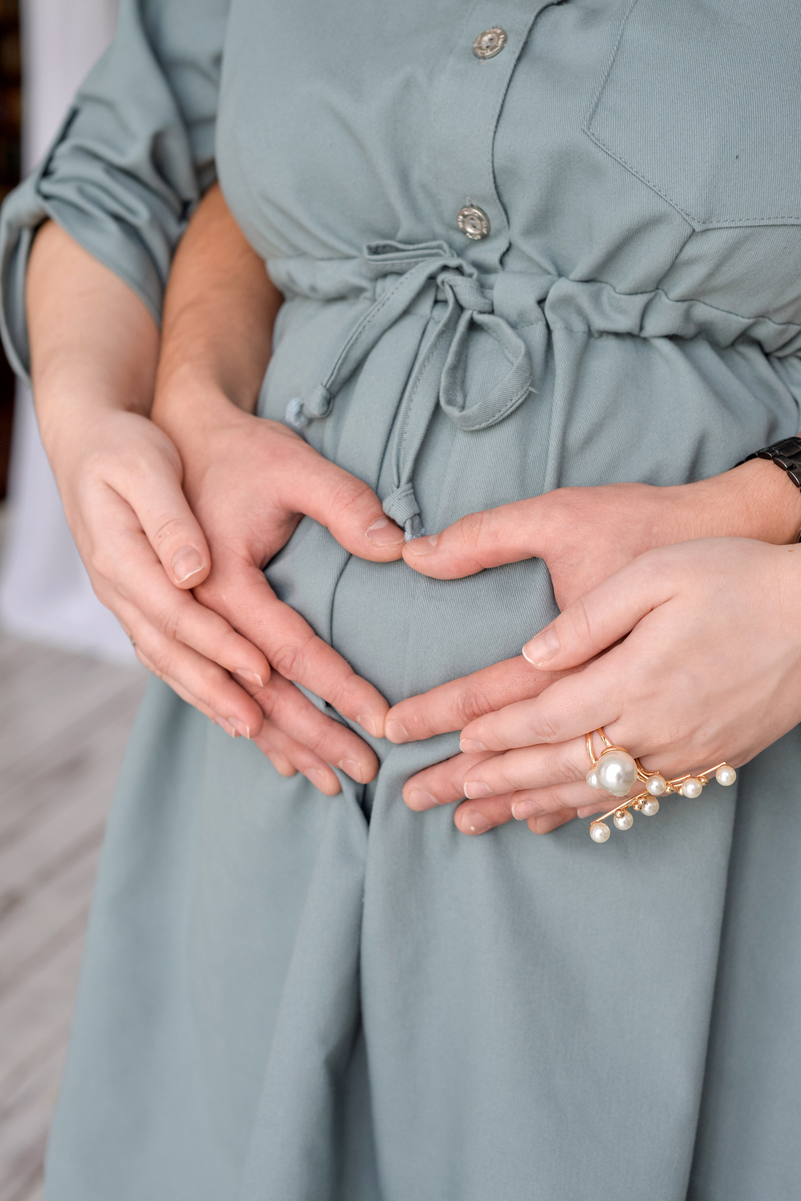 Алена и Дима беременность в студии. Семейный и свадебный фотограф Галина Абакумова, фотосессии в Белгороде